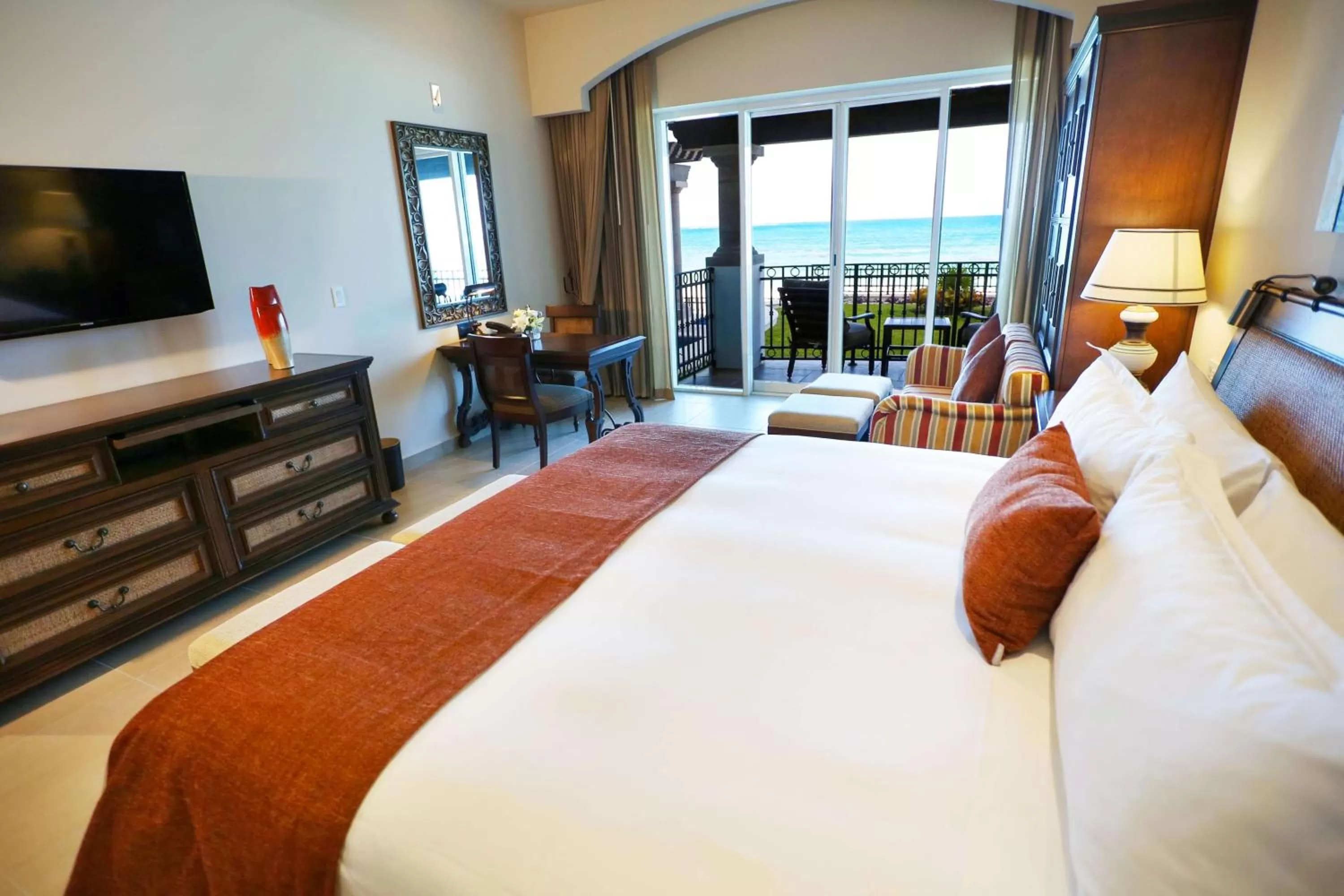 Photo of the whole room, Bed in Grand Residences Riviera Cancun, All Inclusive