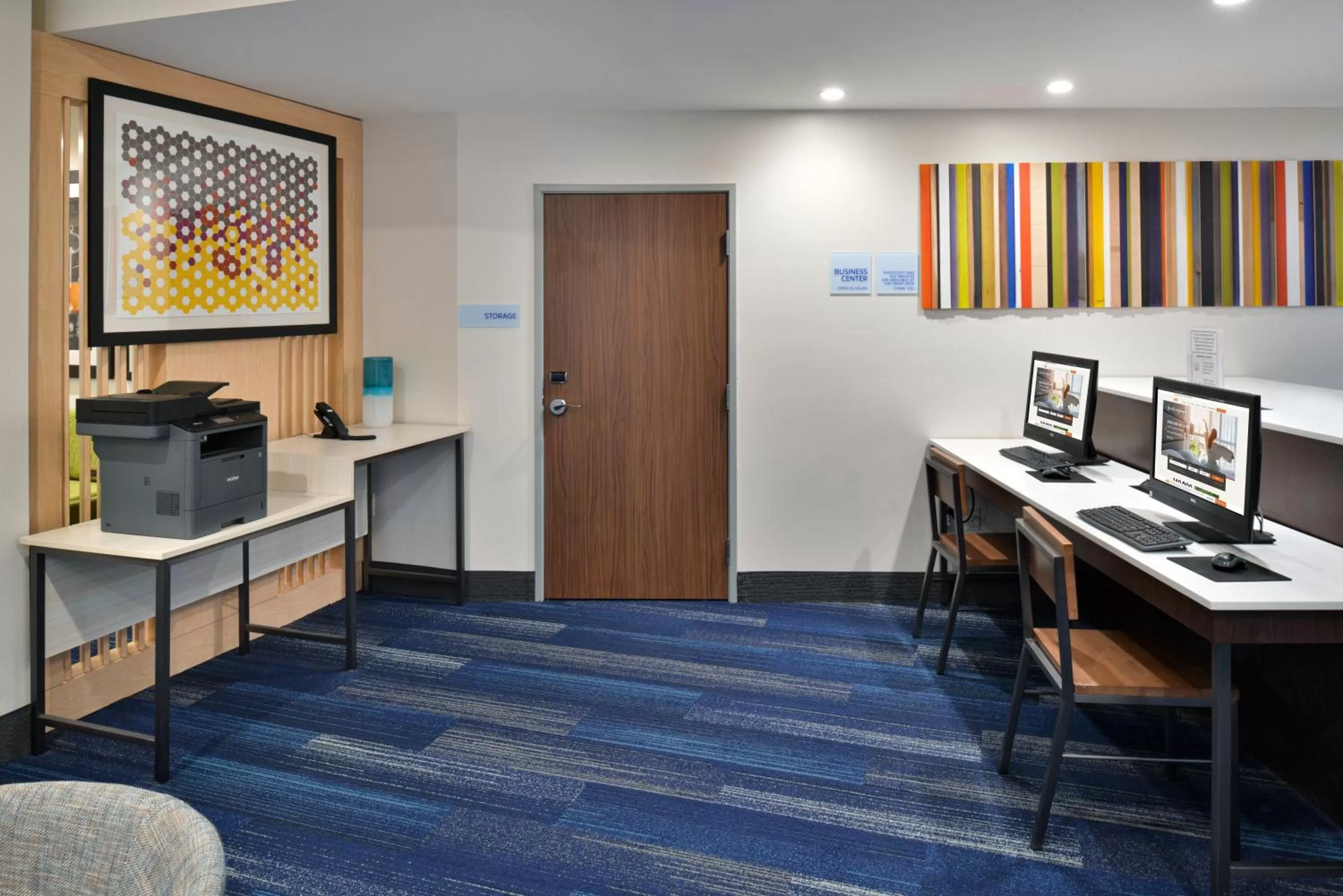 Business facilities in Holiday Inn Express Orlando - South Park by IHG