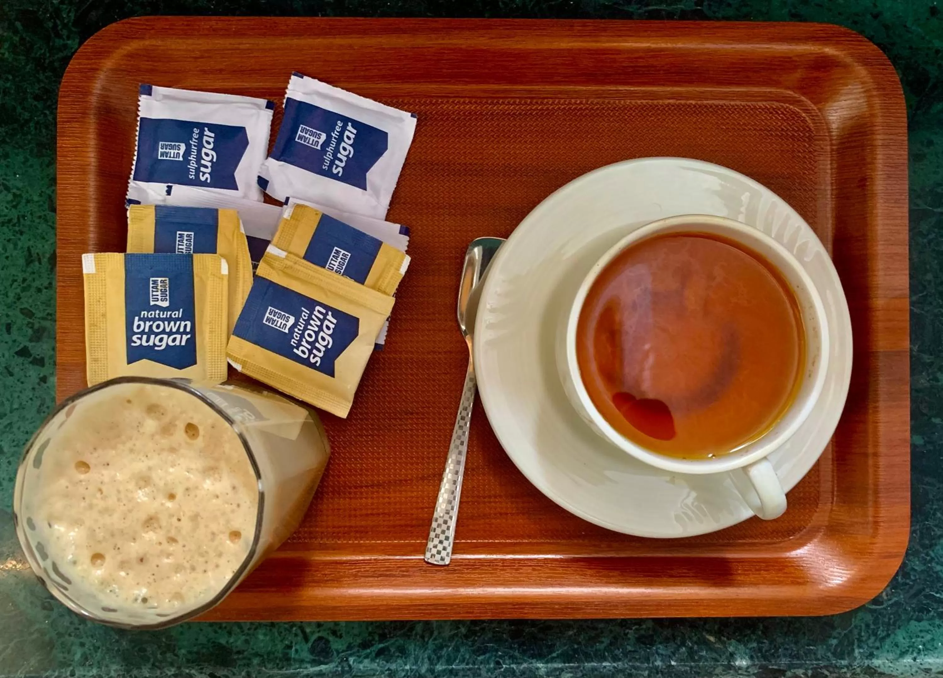 Food and drinks in Hotel Crescent