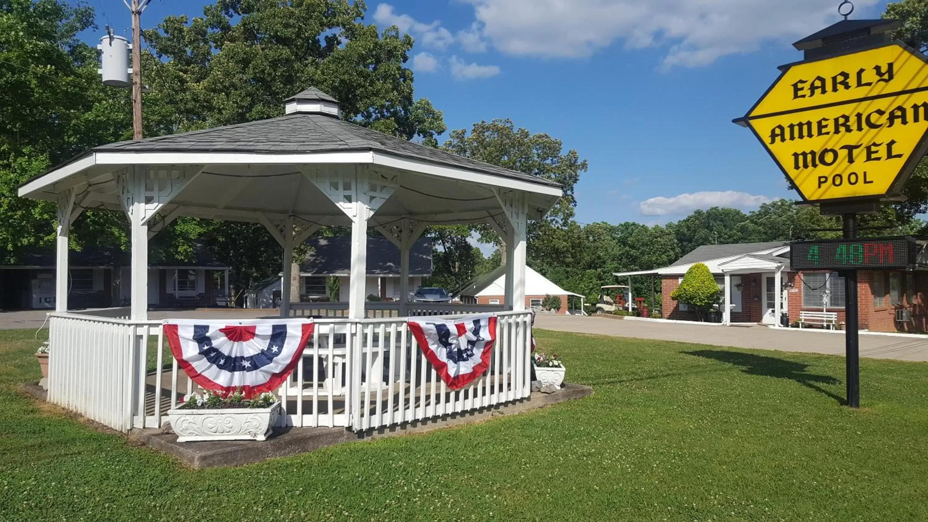 Patio in Early American Motel