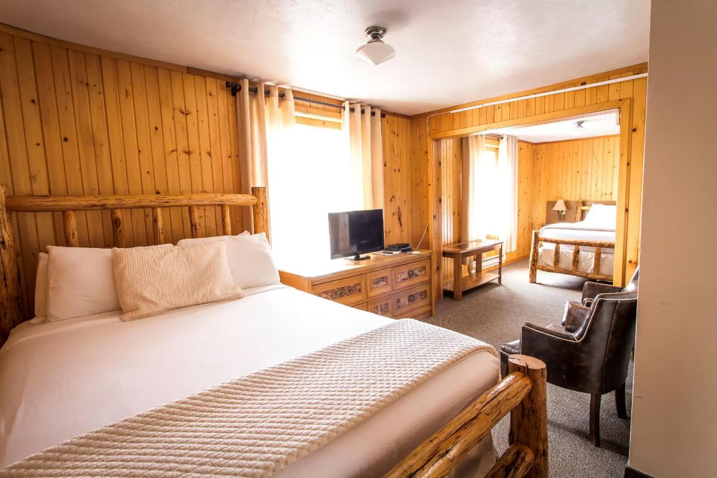 Bed in Colter's Lodge