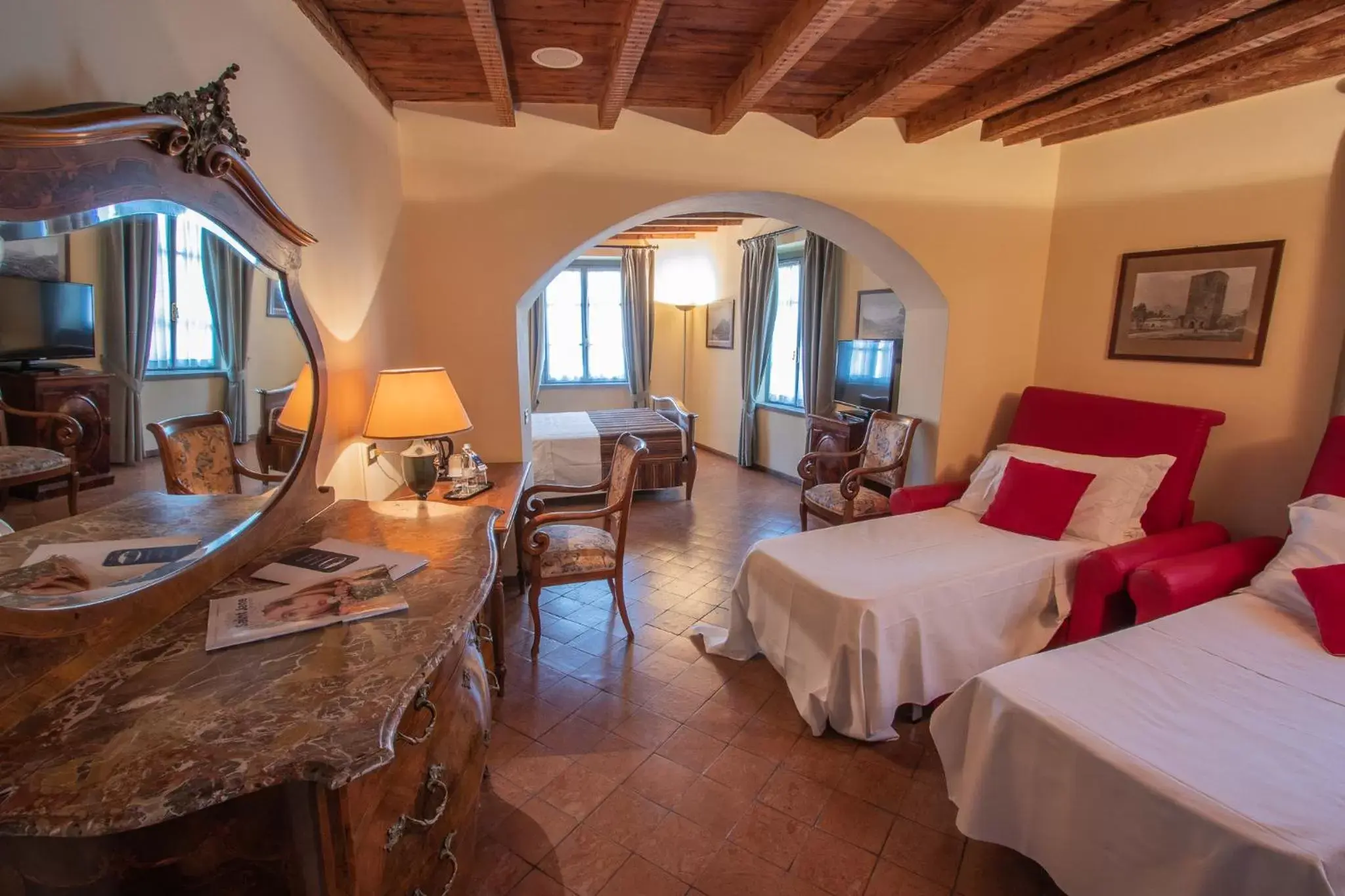 Photo of the whole room, Seating Area in Albergo Le Due Corti