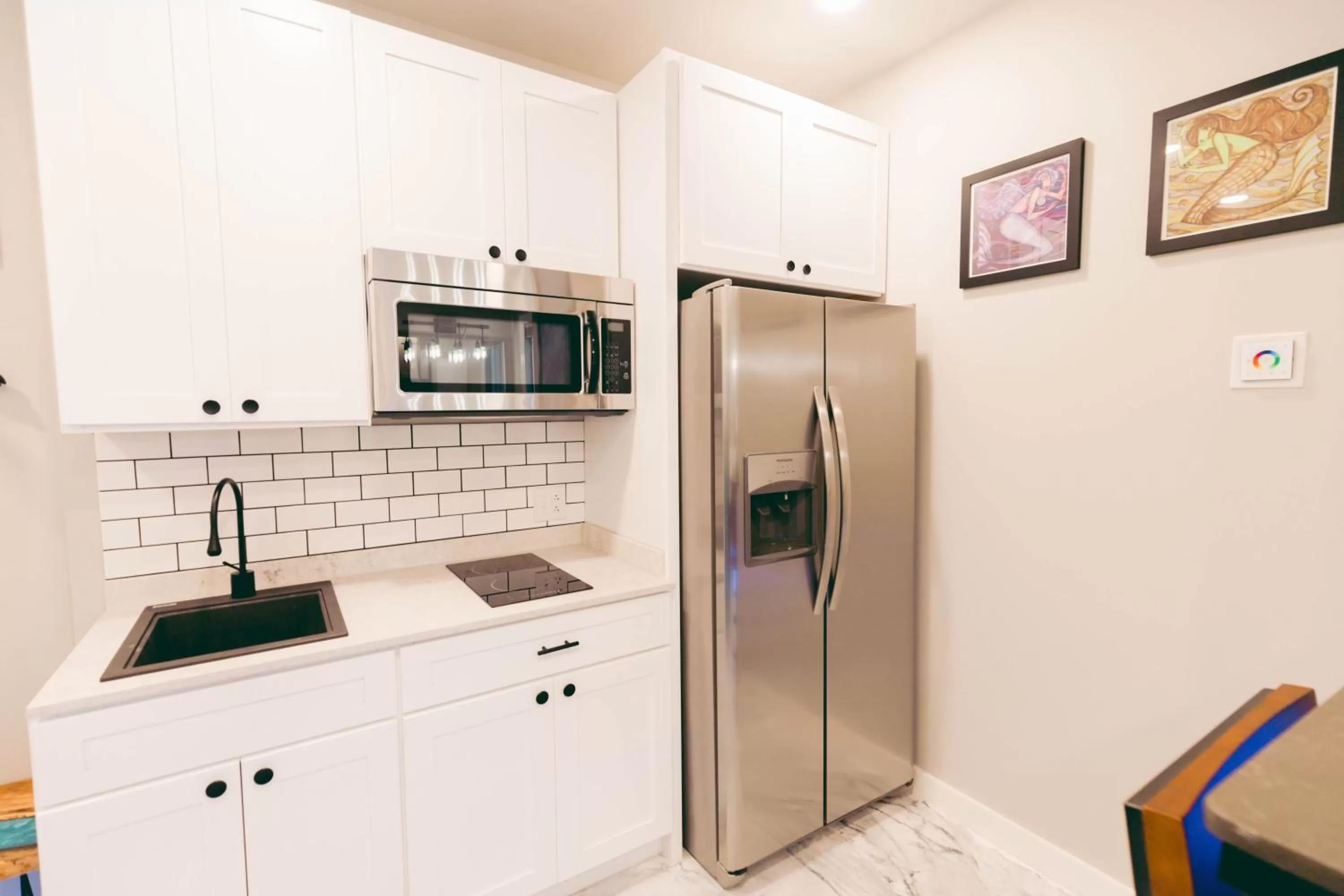 River Sirens Hotel-Contactless Check in Hotel