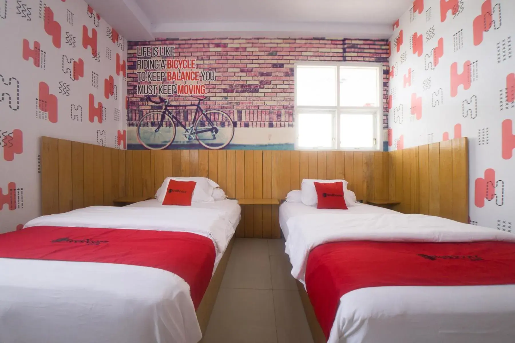 Bedroom, Bed in RedDoorz Plus Syariah @ Pentadio Gorontalo