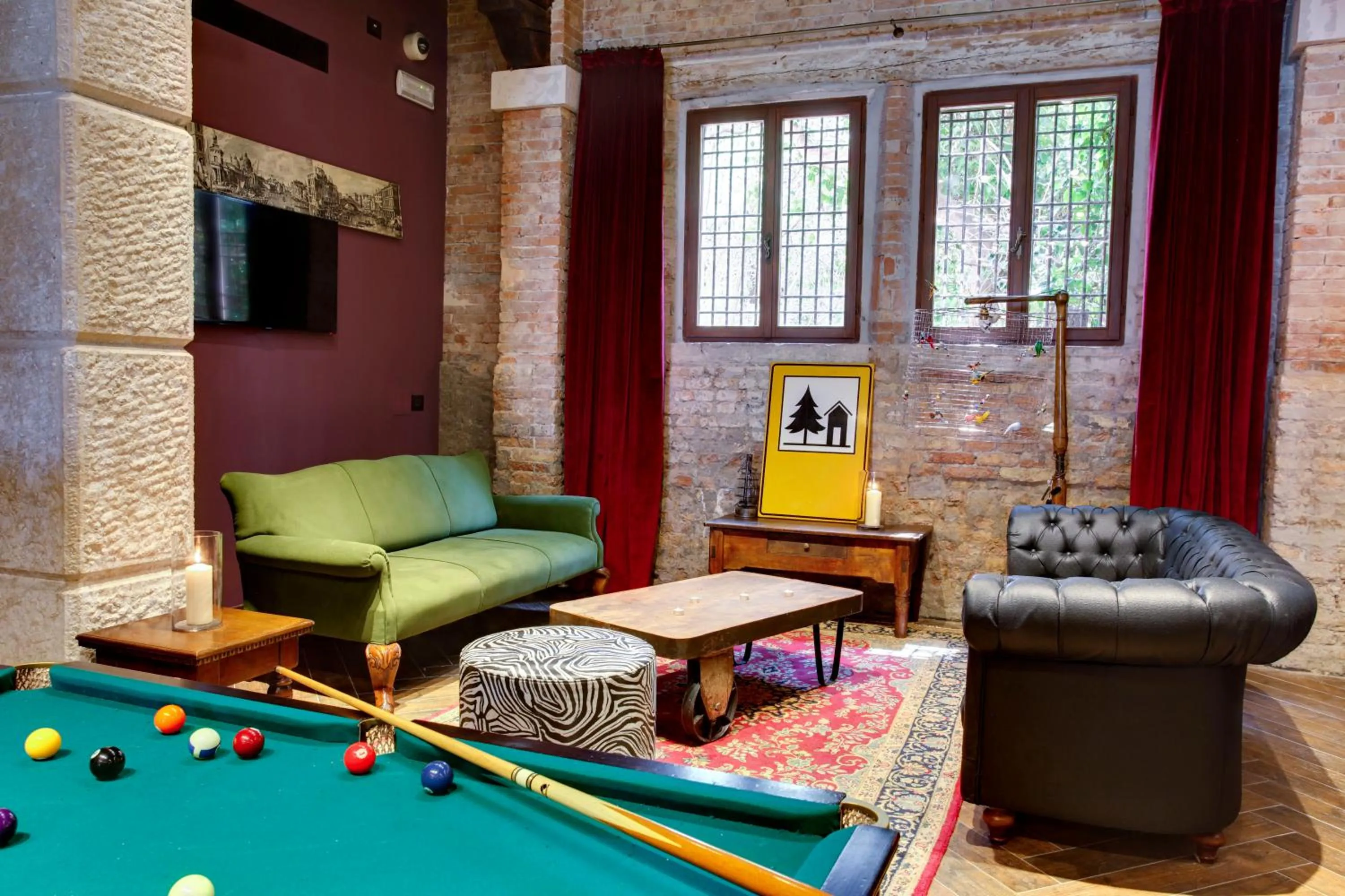 Billiard in Generator Venice