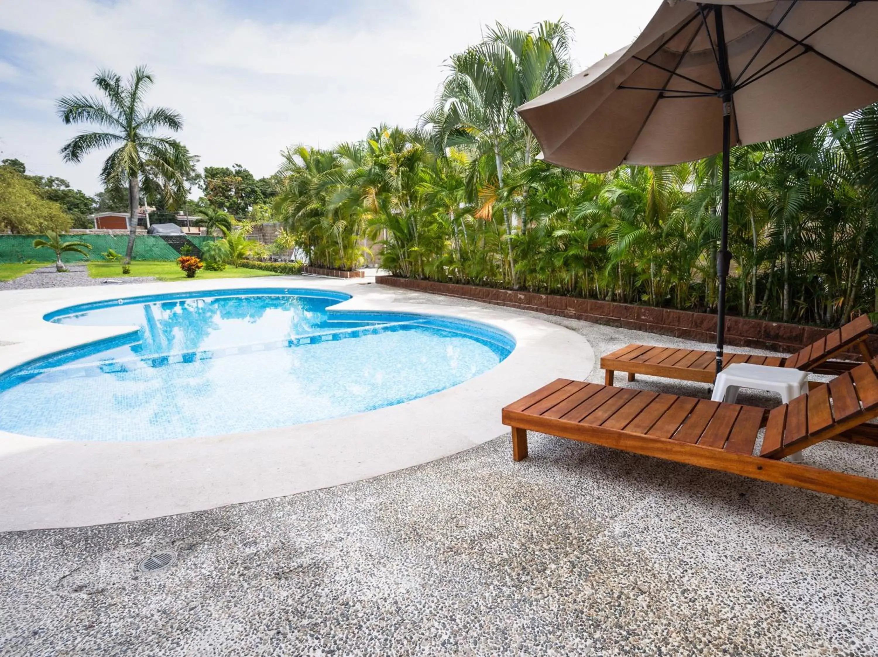 Swimming Pool in Capital O Hotel Los Caracoles, Acapulco