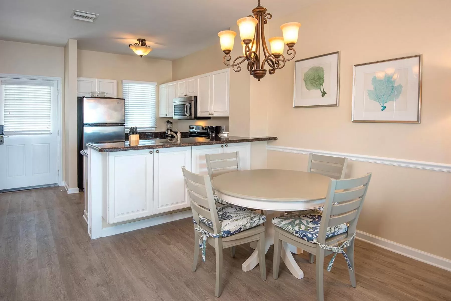 Kitchen or kitchenette in Hawks Cay Resort