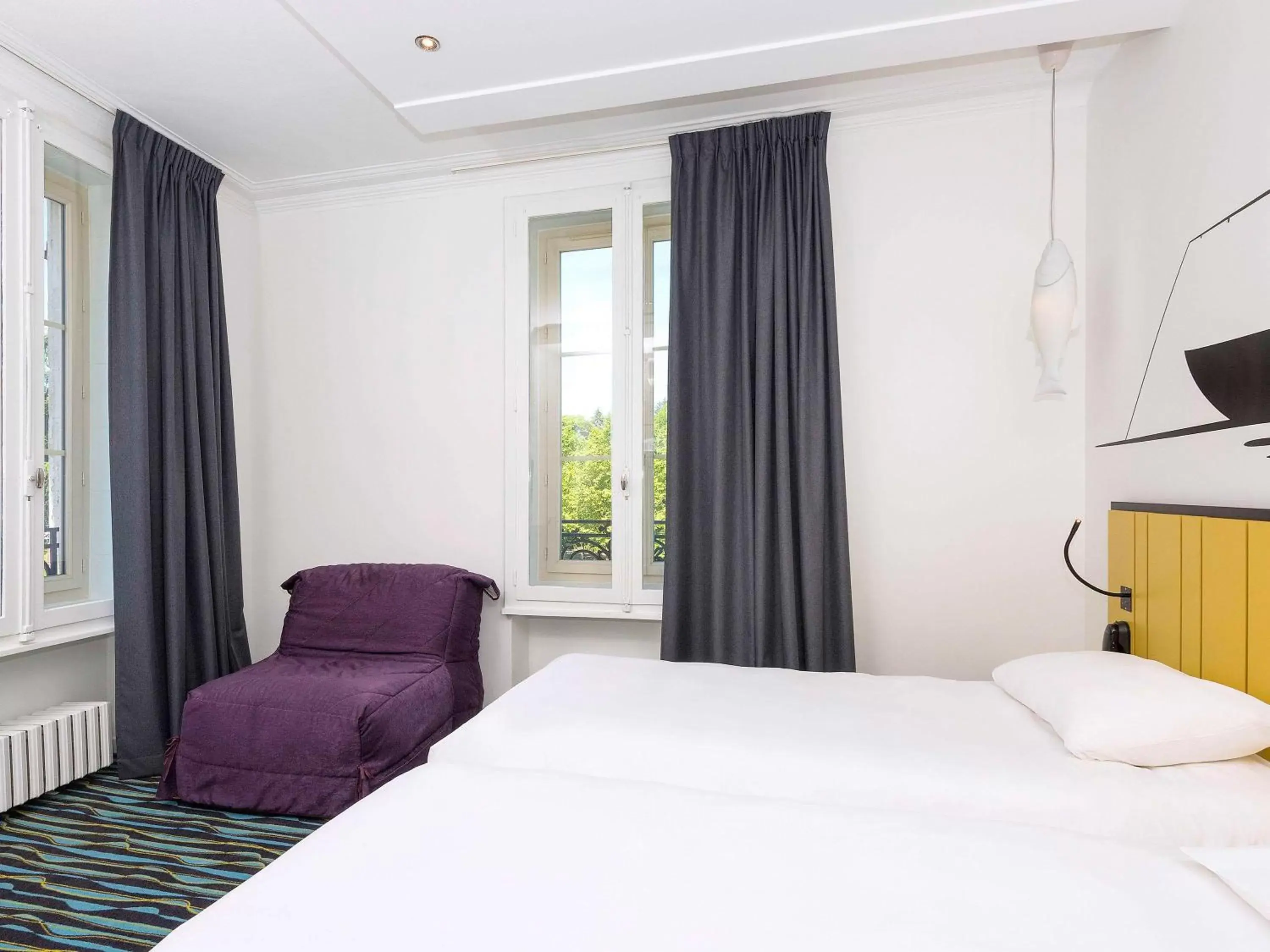 Bedroom, Bed in ibis Styles Macon Centre