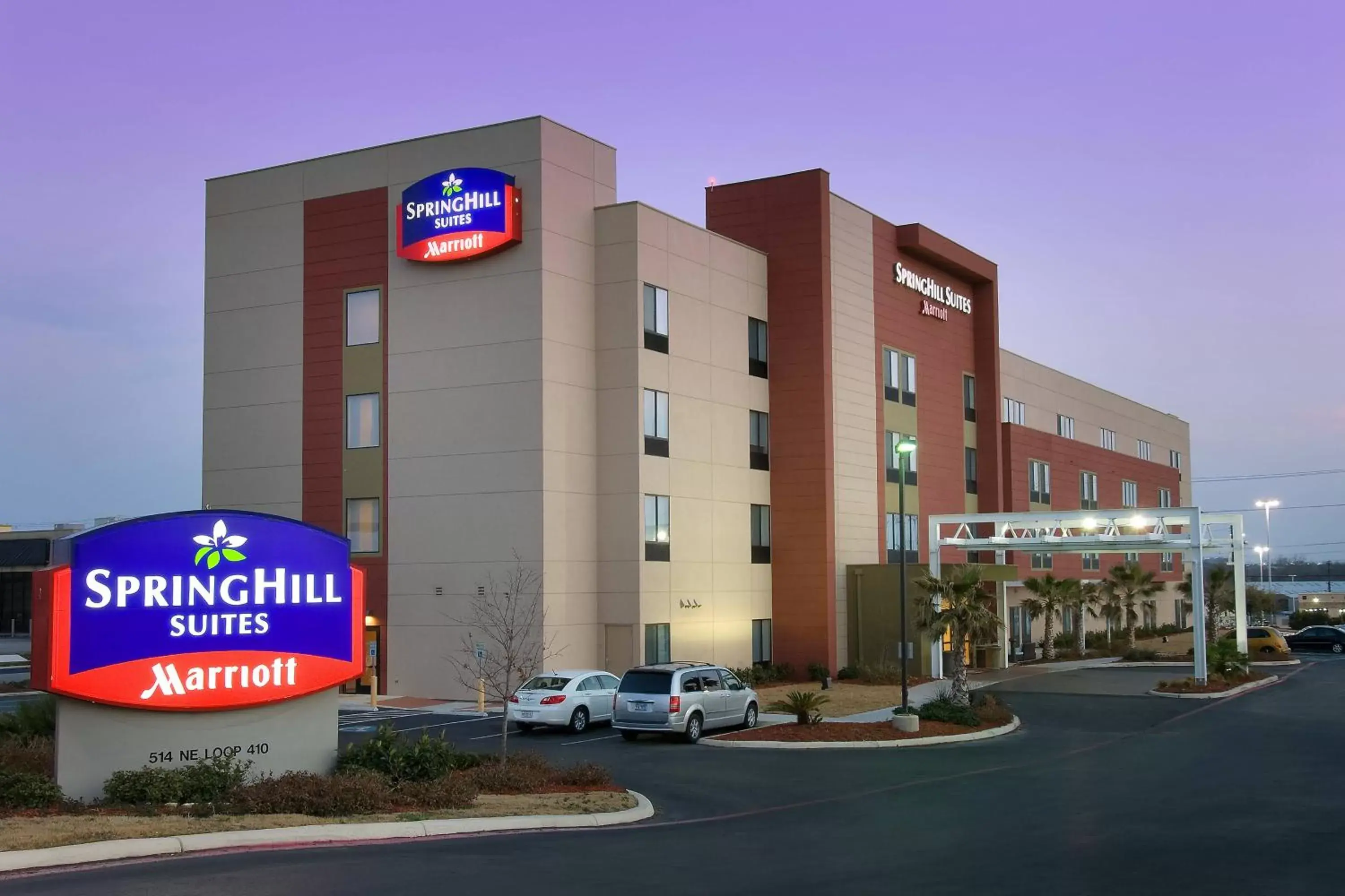 Property Building in SpringHill Suites by Marriott San Antonio Airport