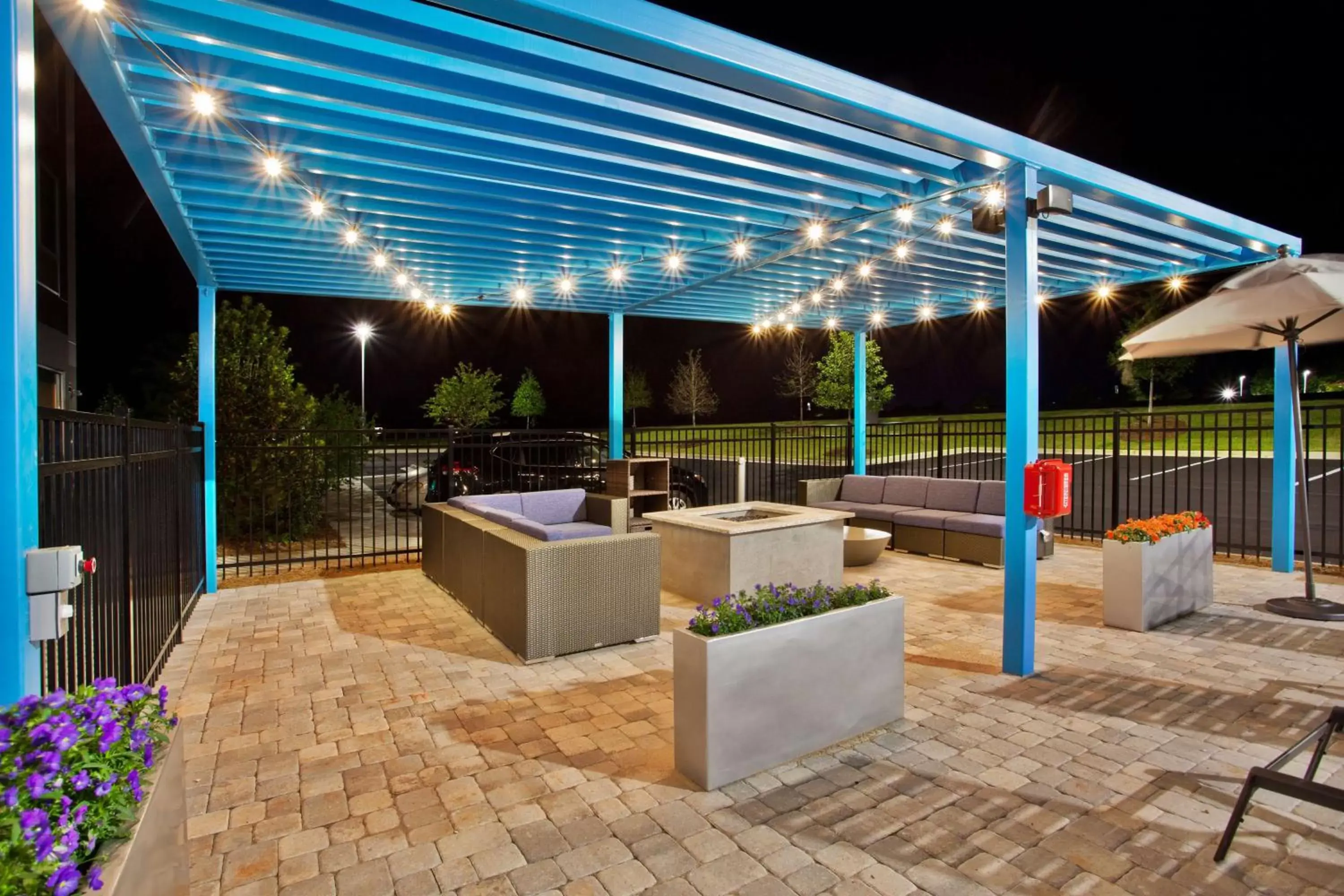 Patio in Tru By Hilton Prattville