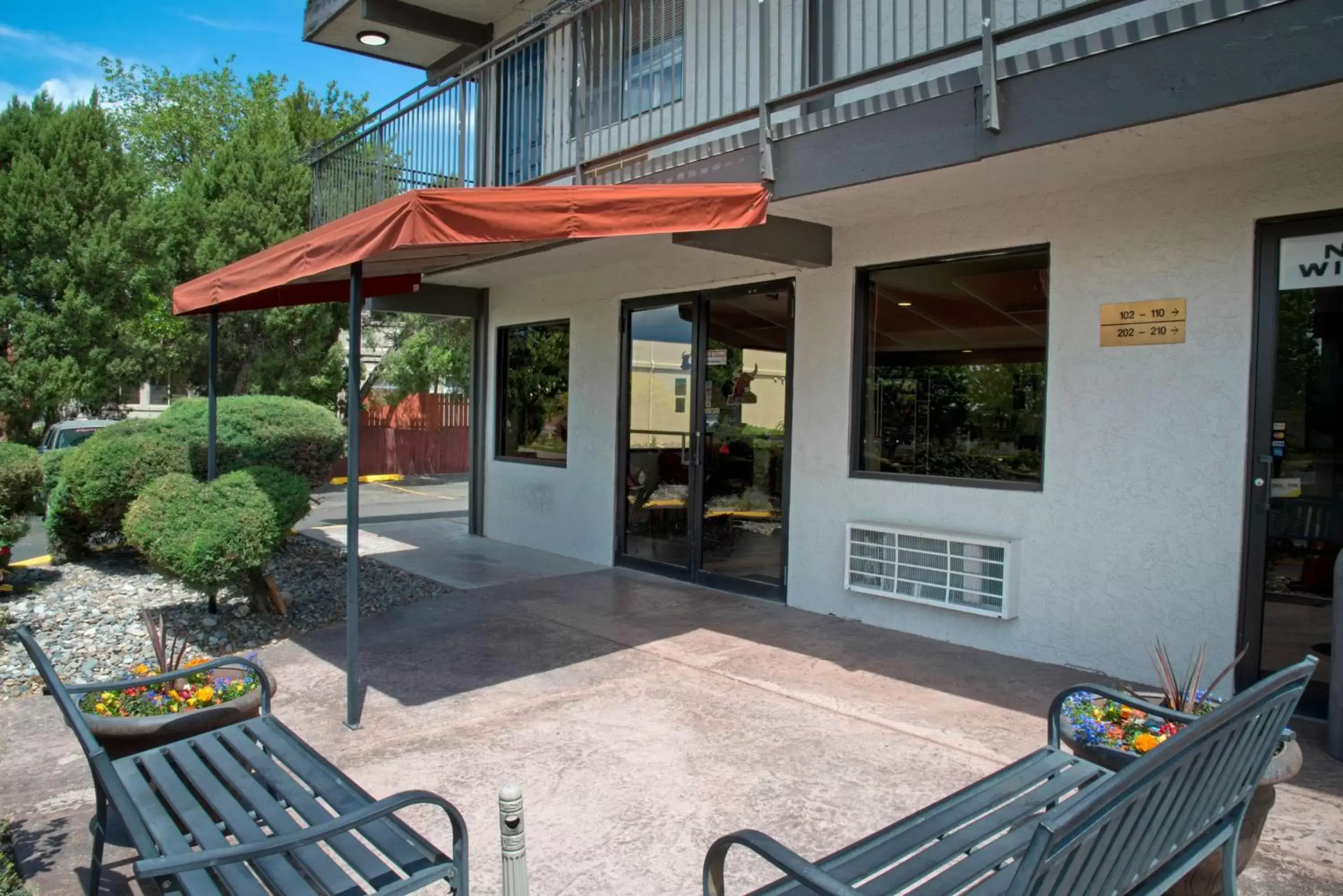 Property building in Studio 6 Grand Junction, CO Property building in Studio 6 Grand Junction, CO