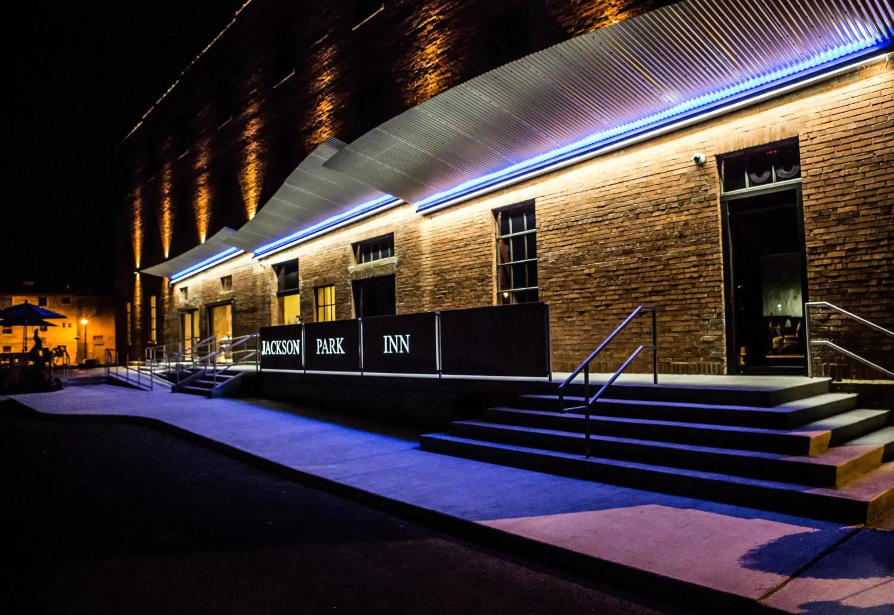 Facade/entrance, Swimming Pool in Jackson Park Inn, Ascend Hotel Collection