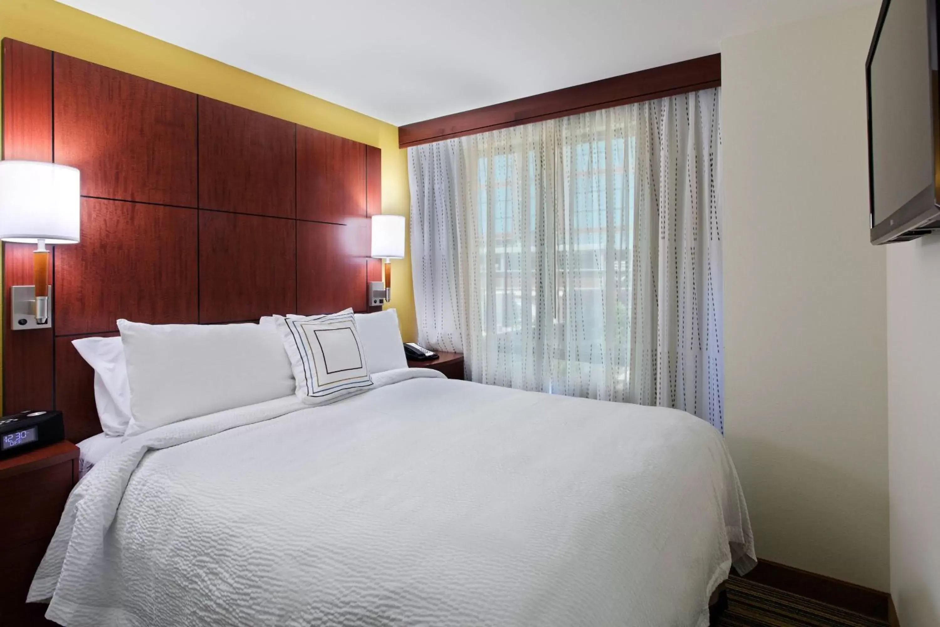 Bedroom, Bed in Residence Inn by Marriott Little Rock Downtown