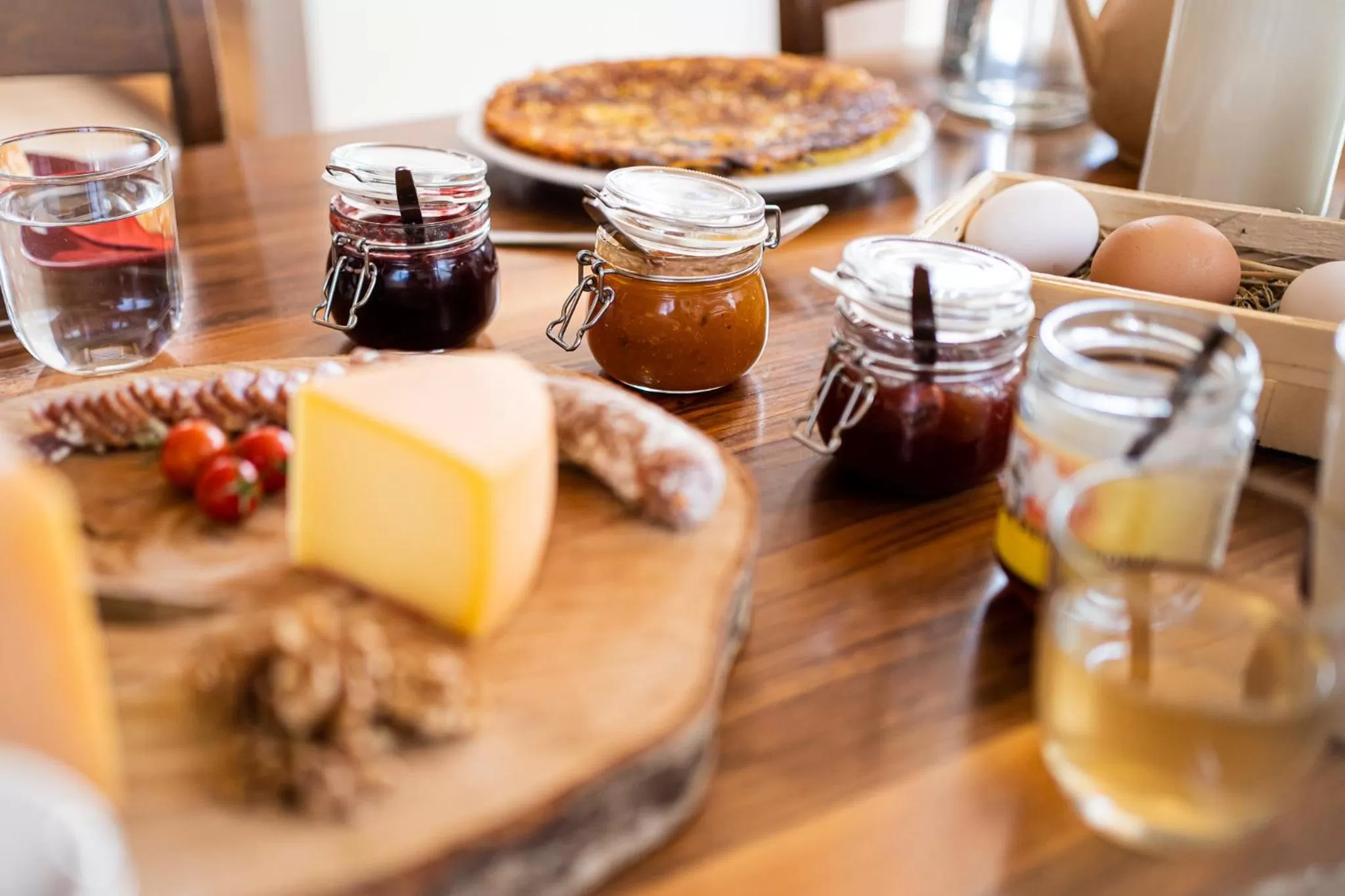 Food and drinks in Bnbetschart