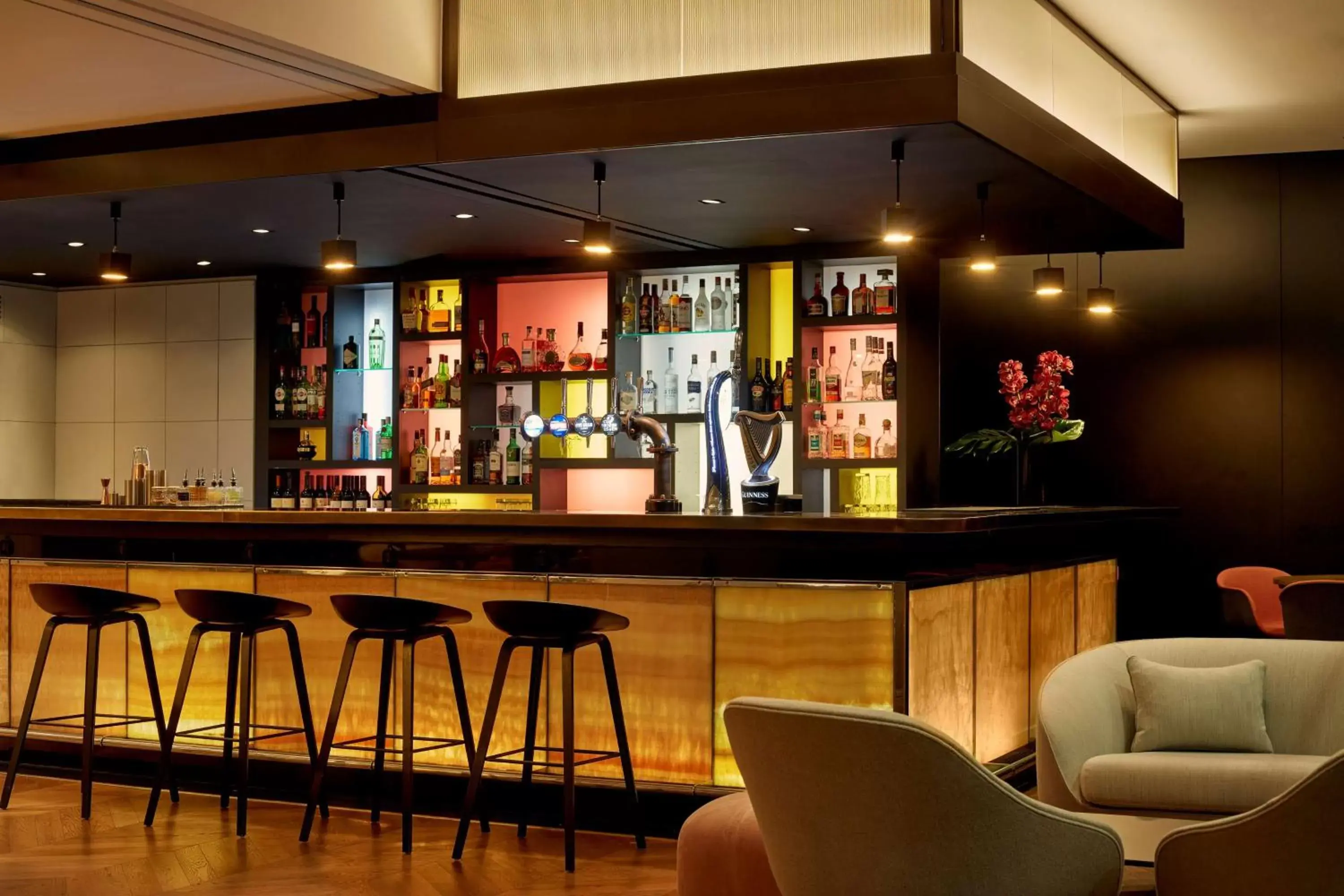 Lounge or bar, Lounge/Bar in Park Plaza County Hall London