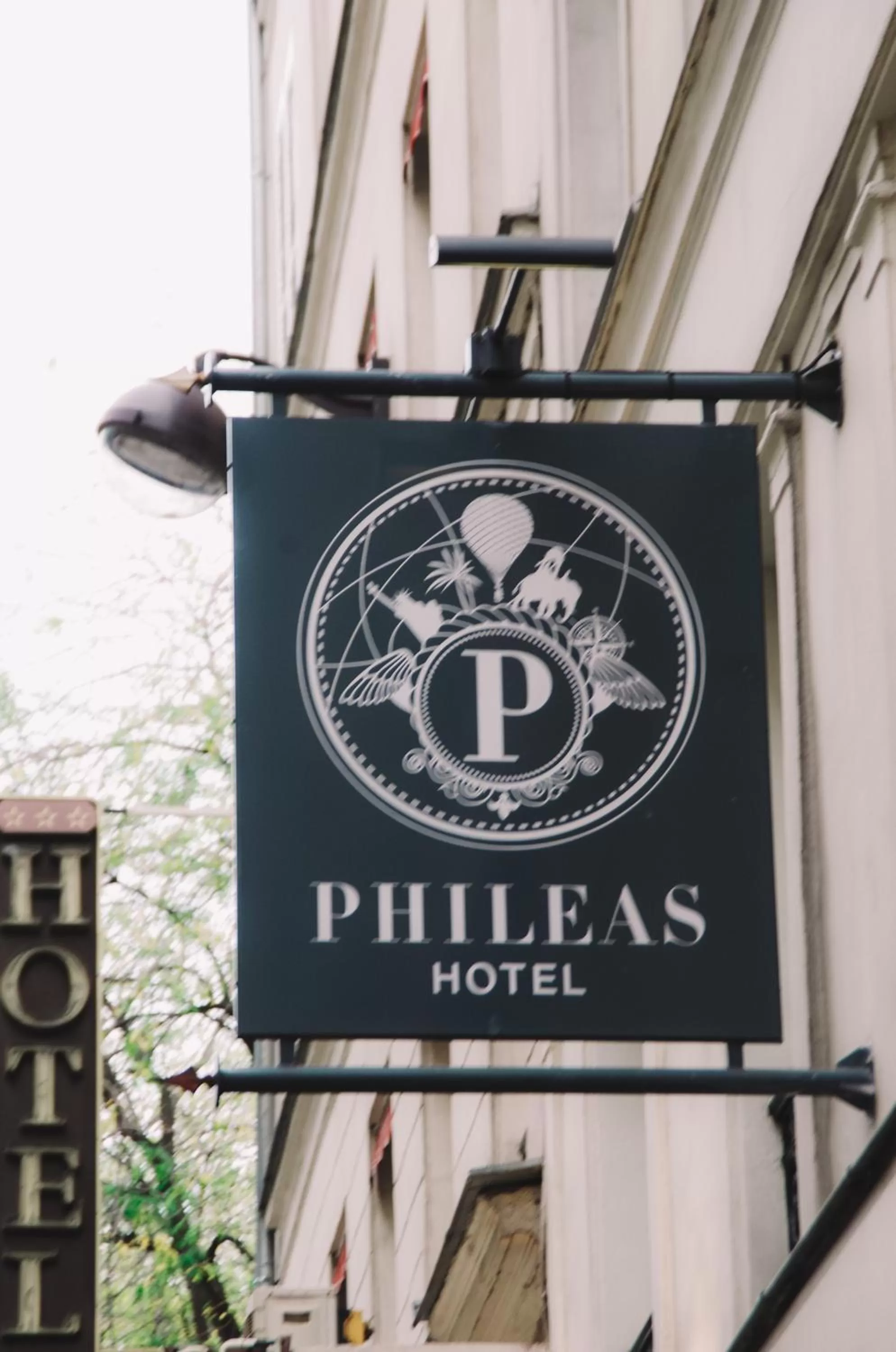 Property logo or sign in Hotel Phileas Lazare & Spa - Opera