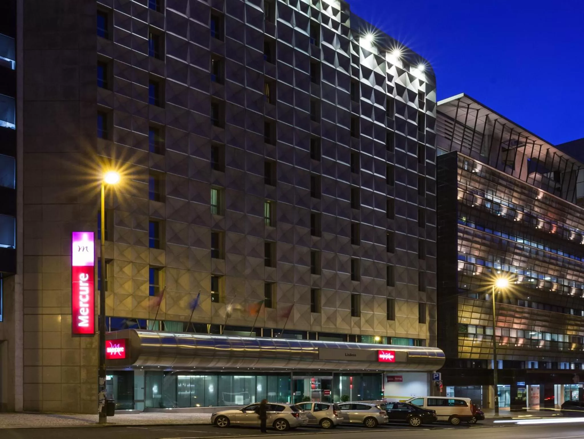 Property building in Hotel Mercure Lisboa