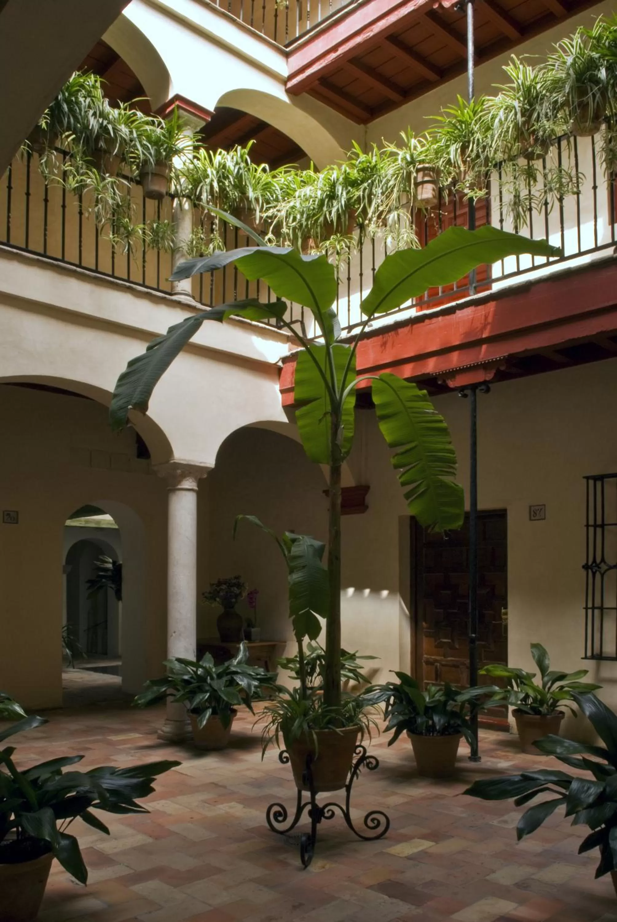 Patio in Hotel Las Casas de la Judería
