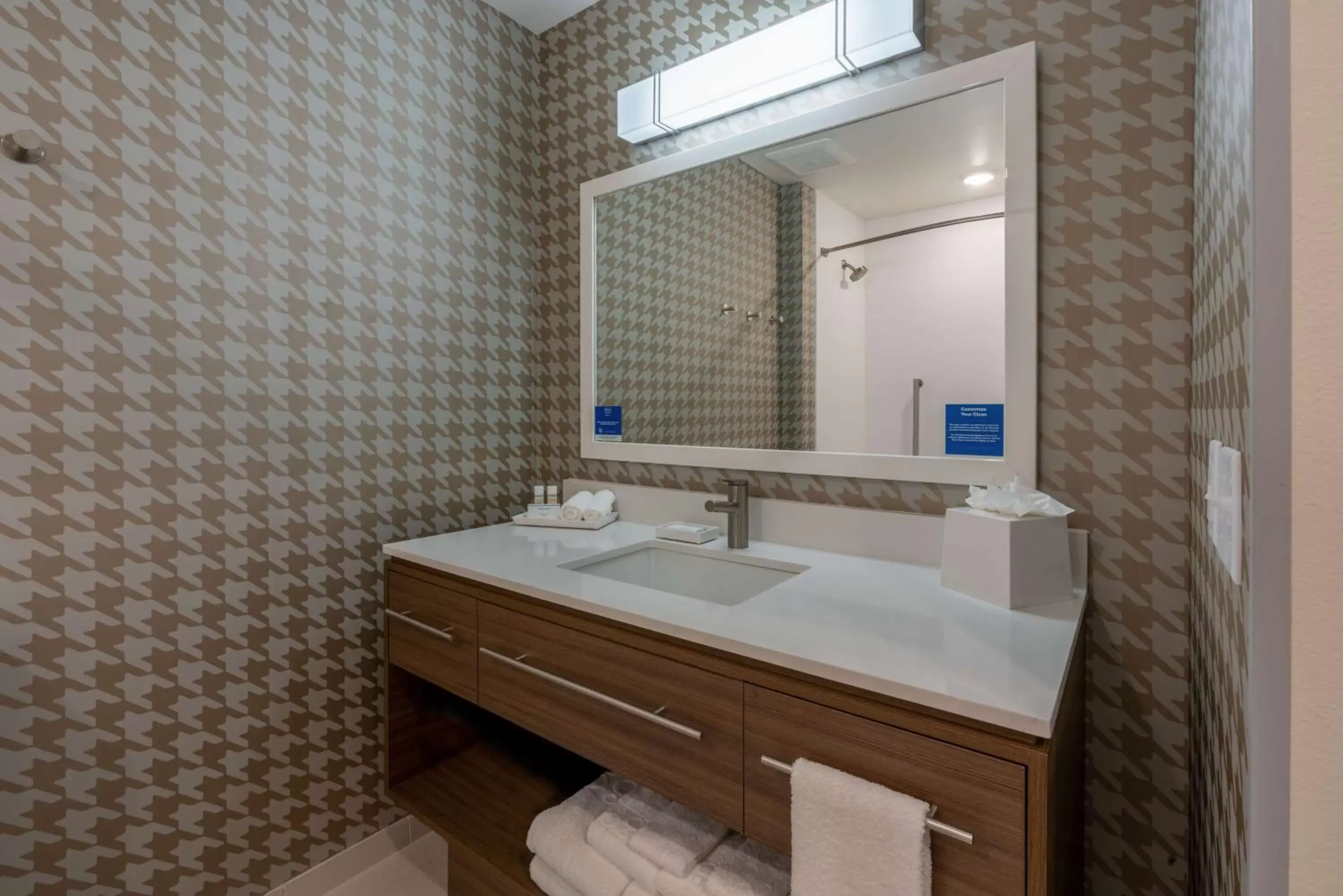 Bathroom in Home2 Suites By Hilton Pocatello, Id