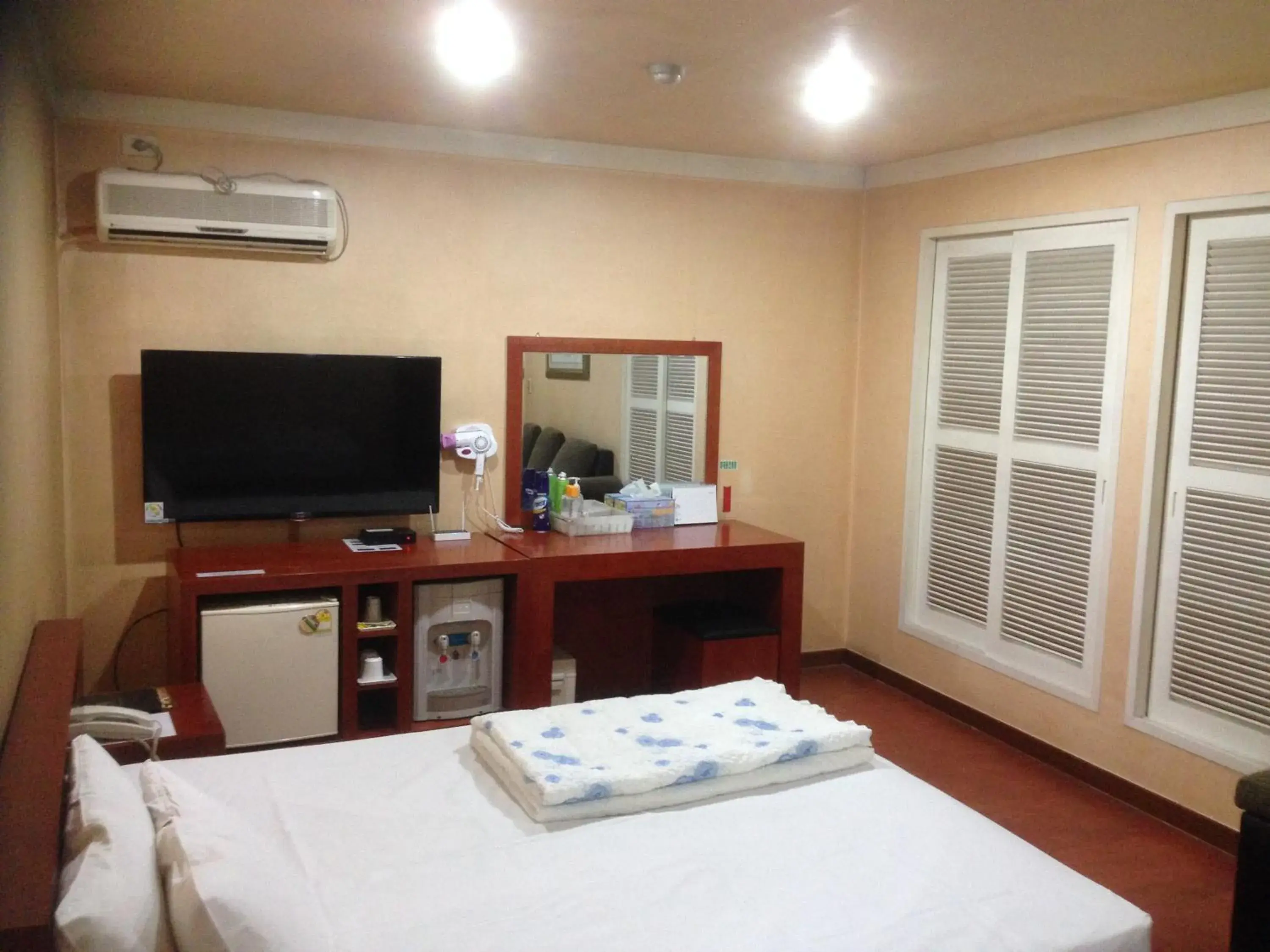 Superior Twin Room in Goodstay Herotel