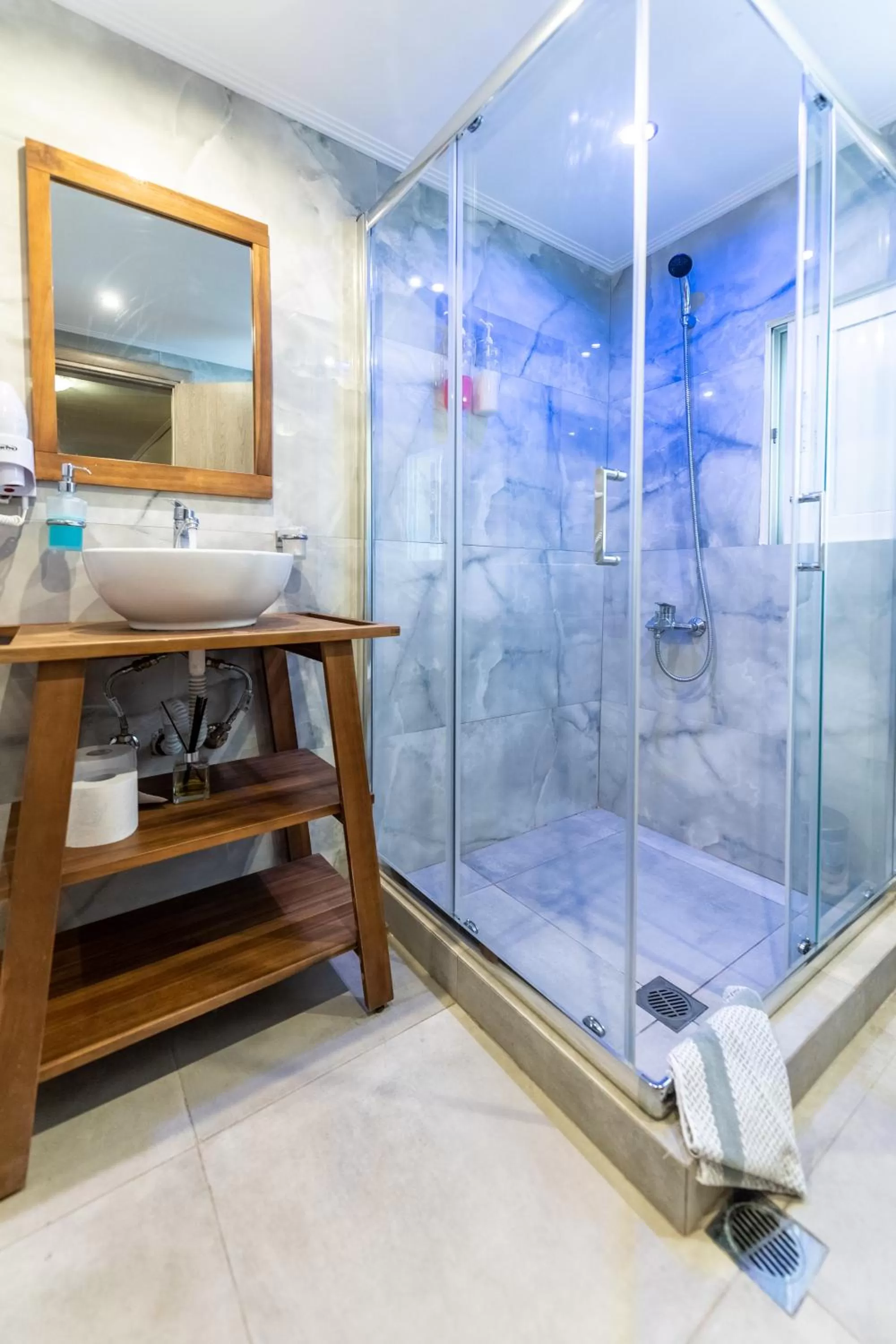 Apartments Tina FREE transfer from-to the airport