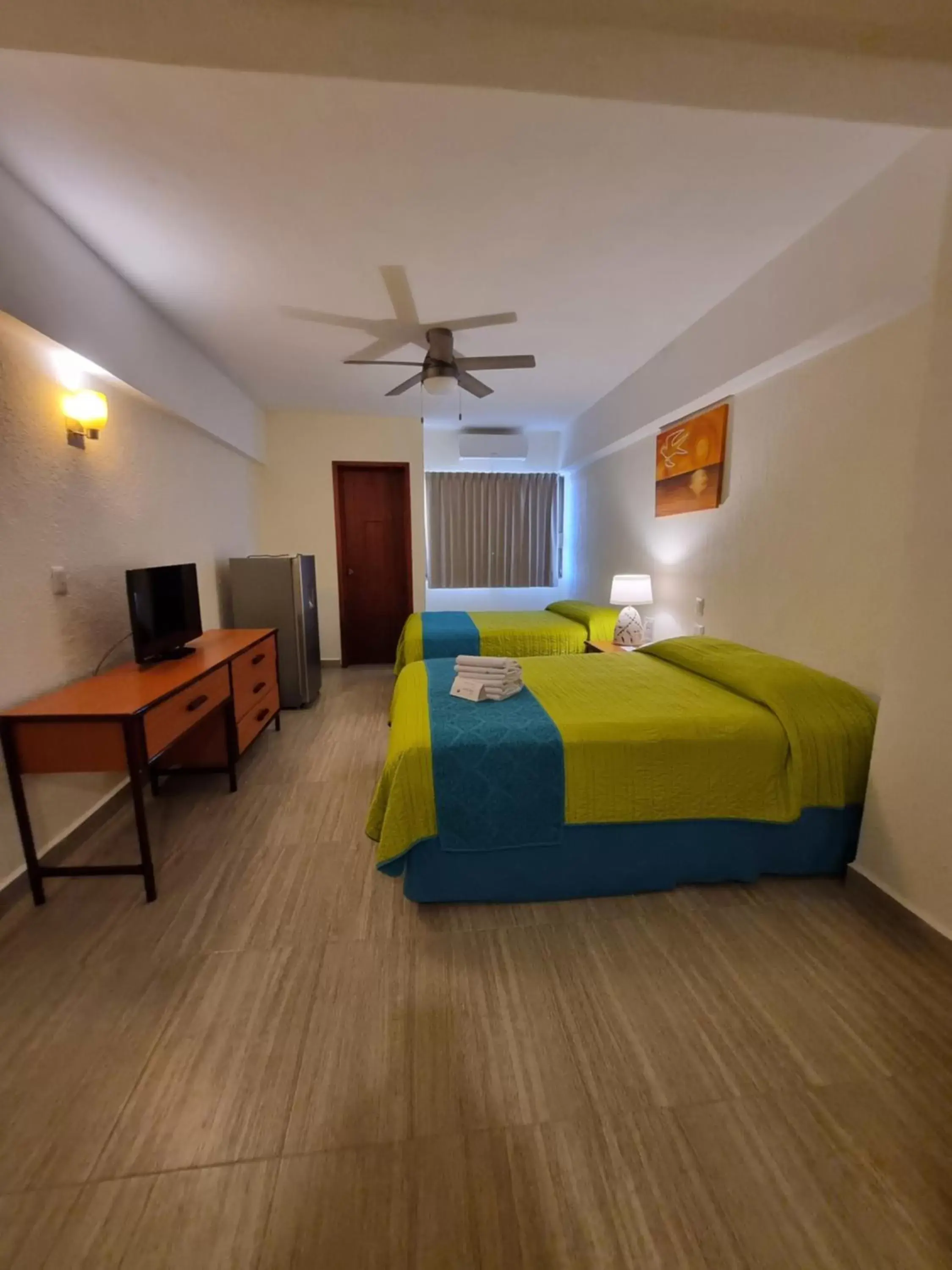 Bedroom, Bed in Hotel Plaza Cozumel