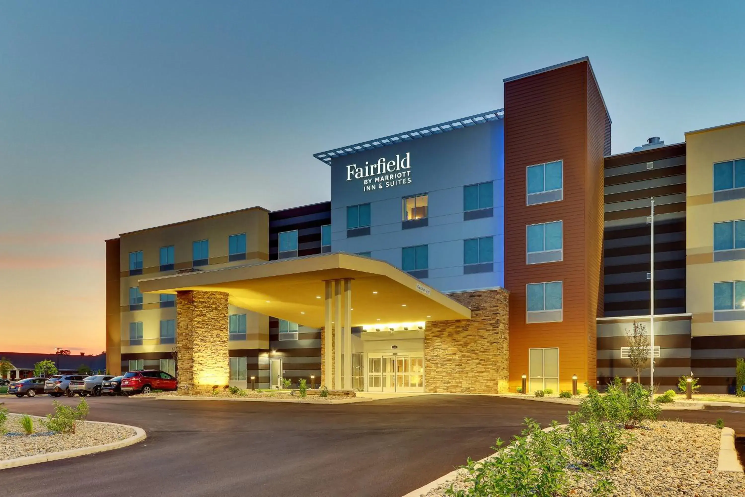 Property Building in Fairfield Inn and Suites by Marriott Warsaw