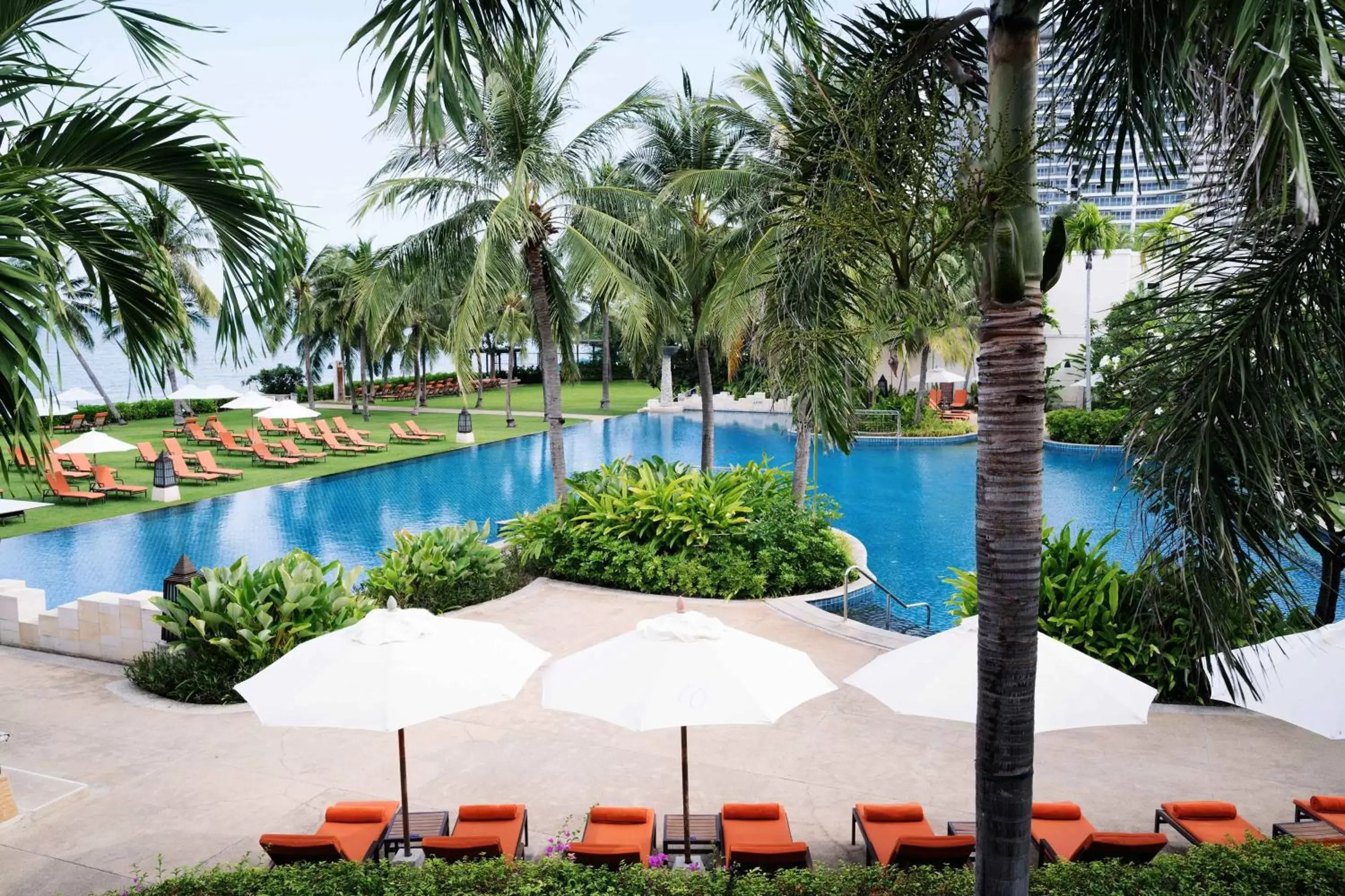 Bedroom, Pool View in Sheraton Hua Hin Resort & Spa