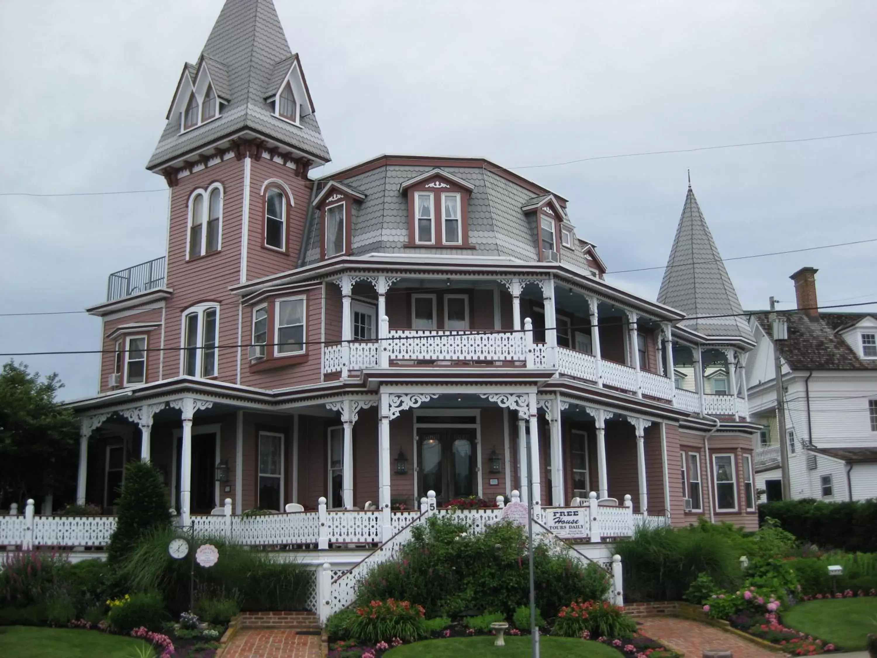 Facade/entrance, Property Building in Angel of the Sea Bed and Breakfast