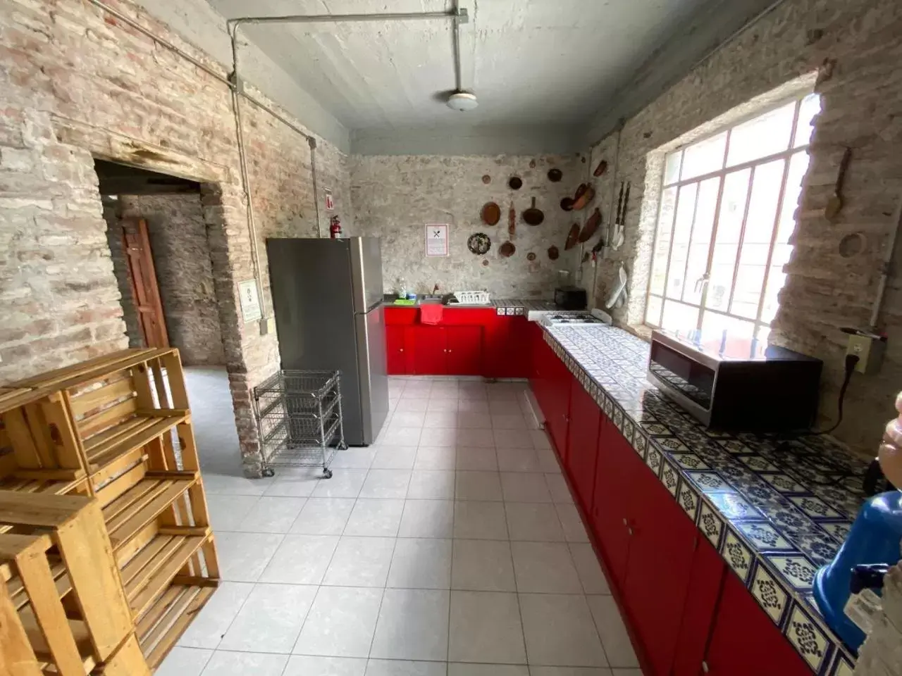 Kitchen/Kitchenette in Hostal Casa De Arcos