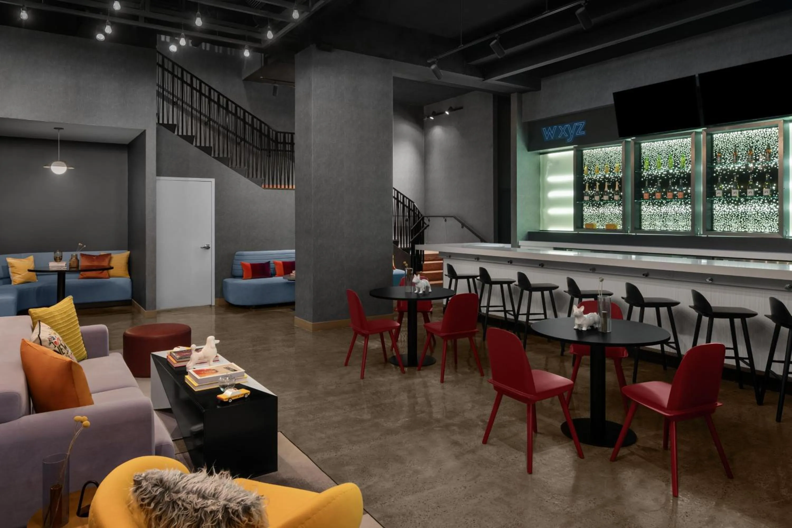 Lounge or bar in Aloft New York Chelsea