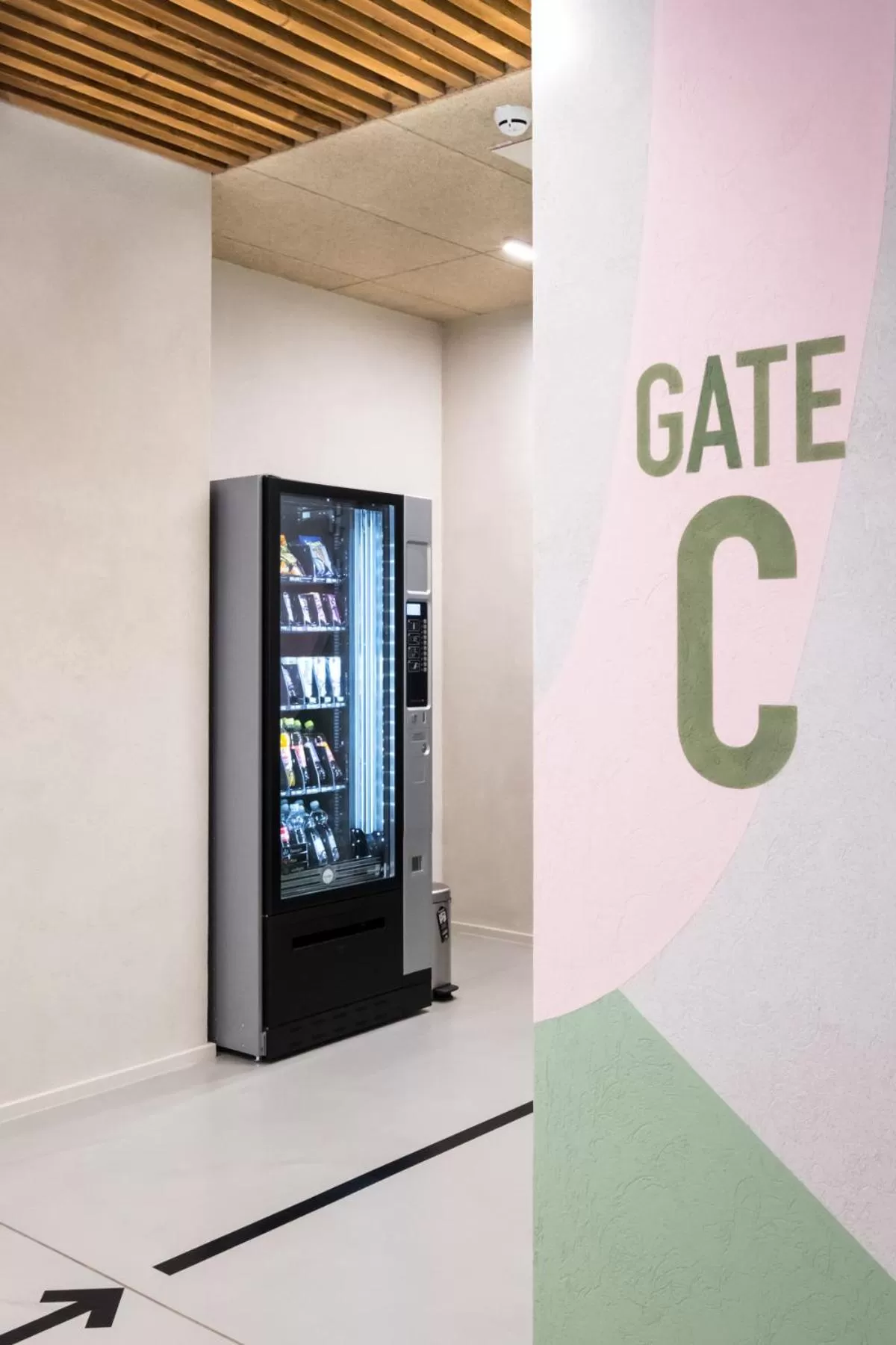 Food and drinks in Airbase Hotel