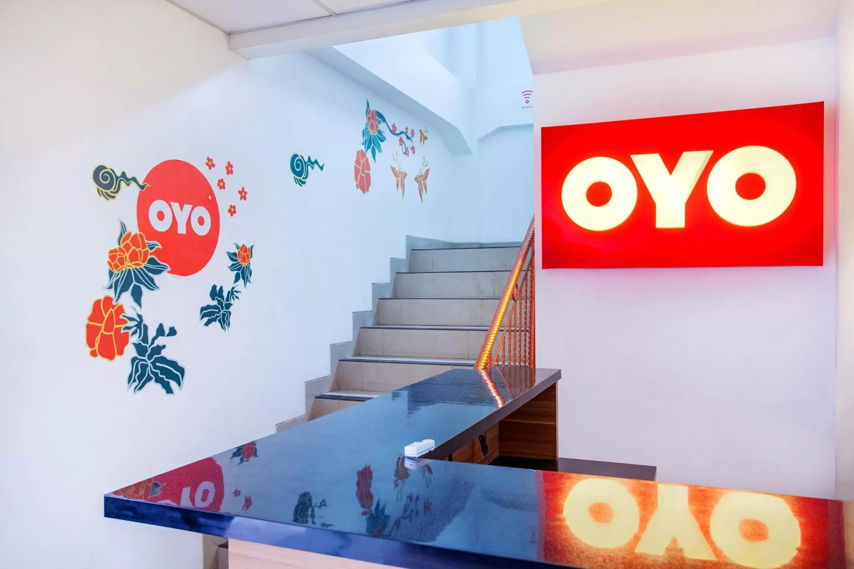 Lobby or reception, Property Logo/Sign in OYO 106 Sarkawi Residence