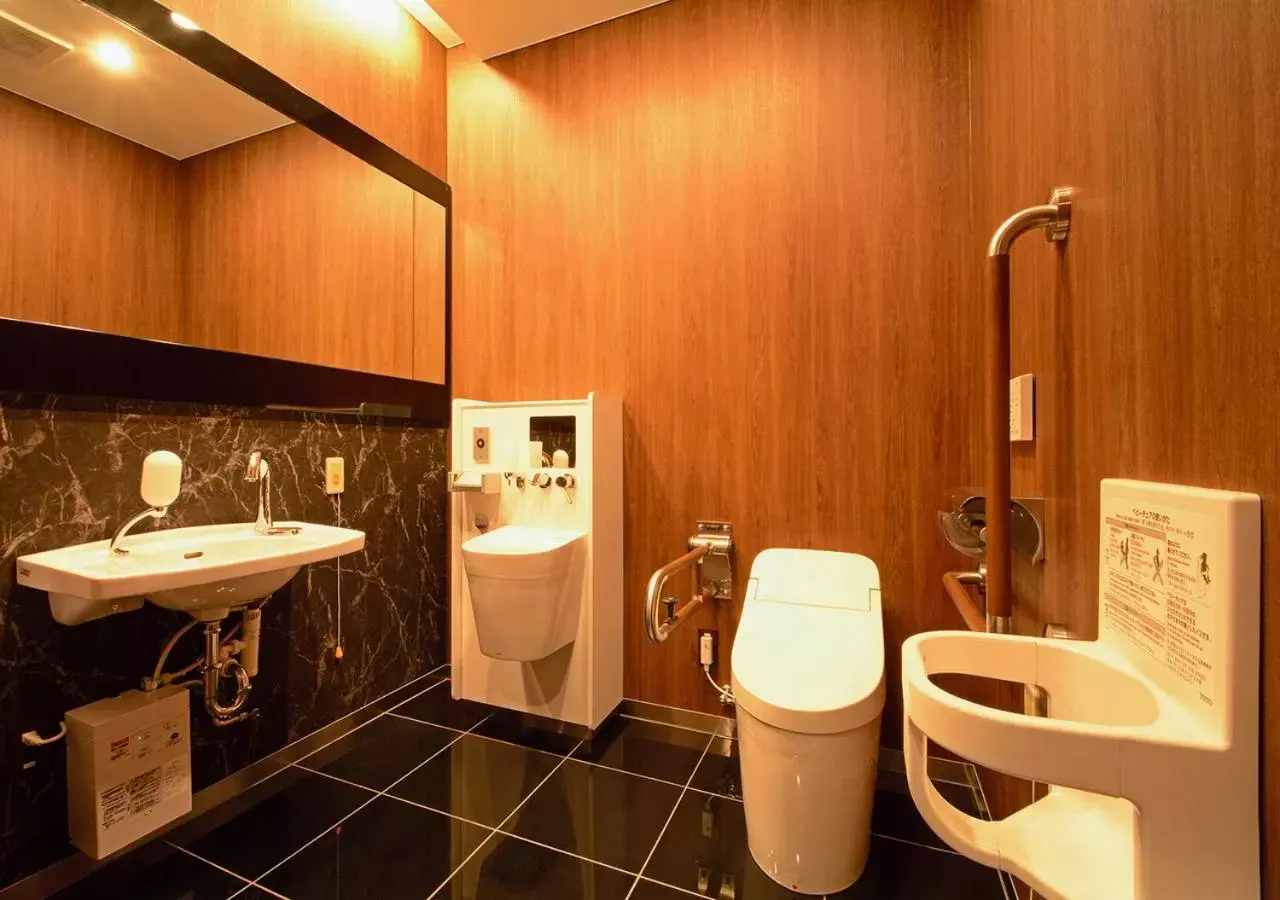 Bathroom in APA Hotel Kagoshima Tenmonkan