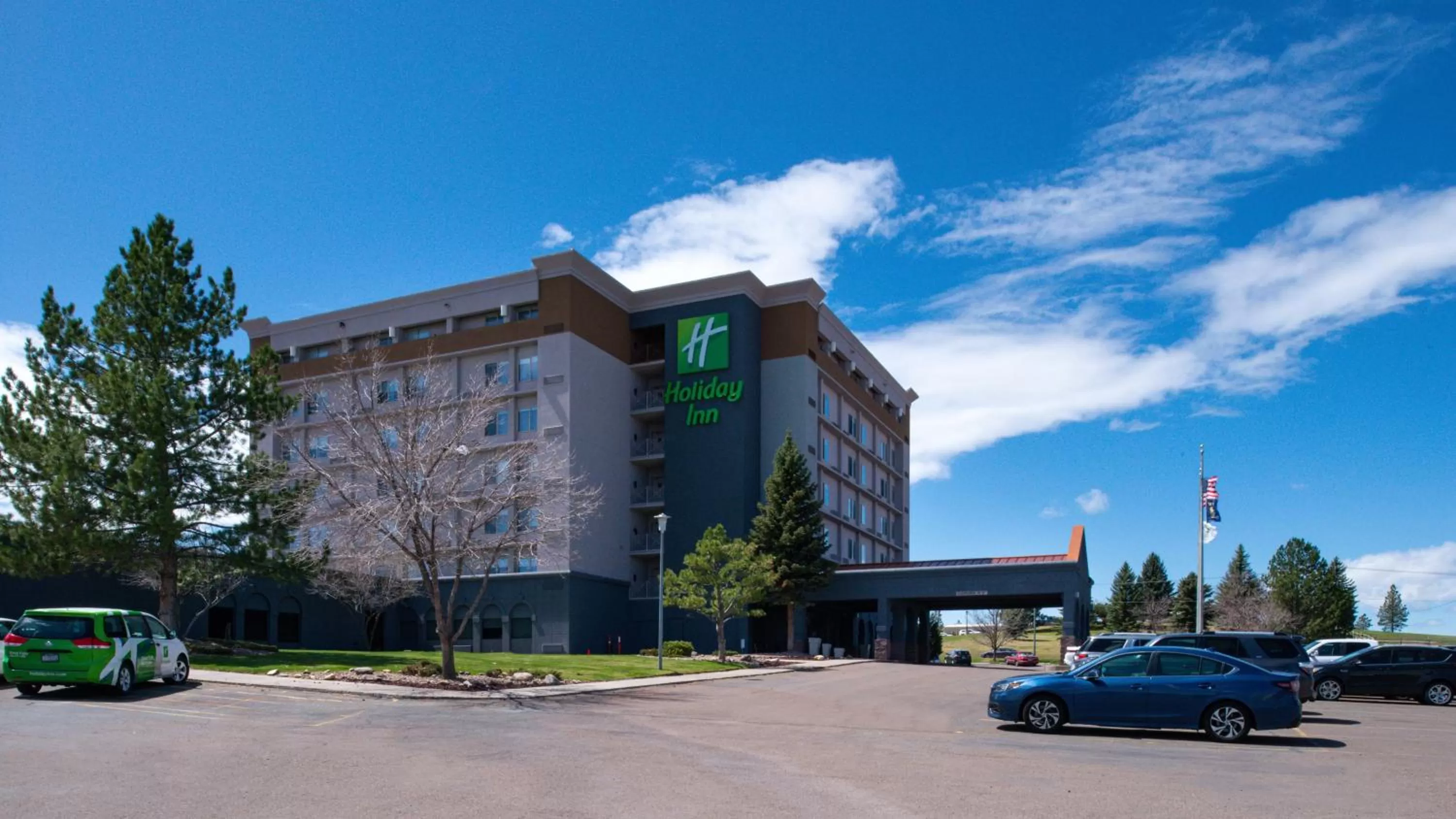 Property building in Holiday Inn Great Falls-Convention Center by IHG