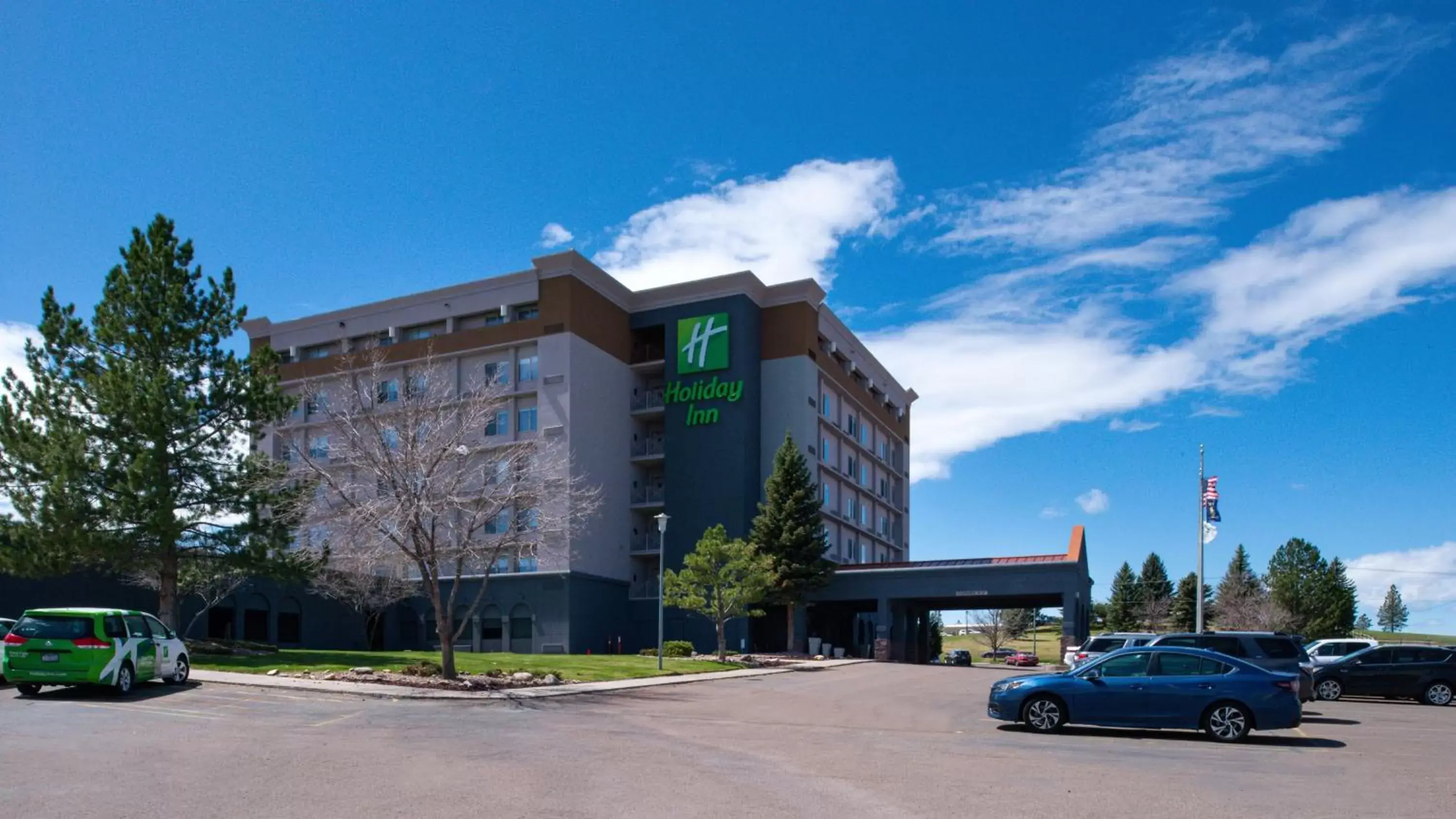 Property Building in Holiday Inn Great Falls-Convention Center, an IHG Hotel