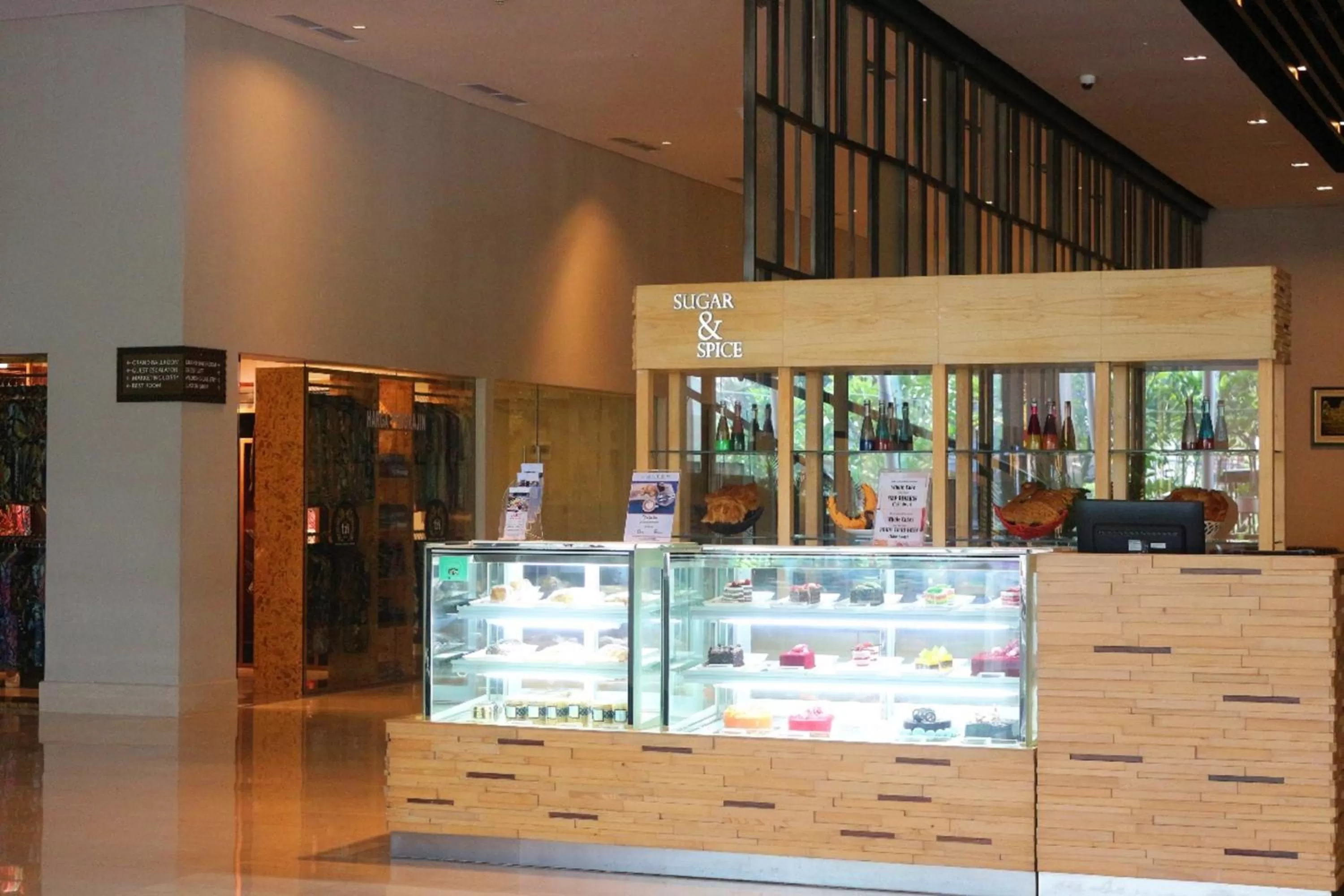 Food in The Luxton Cirebon Hotel and Convention