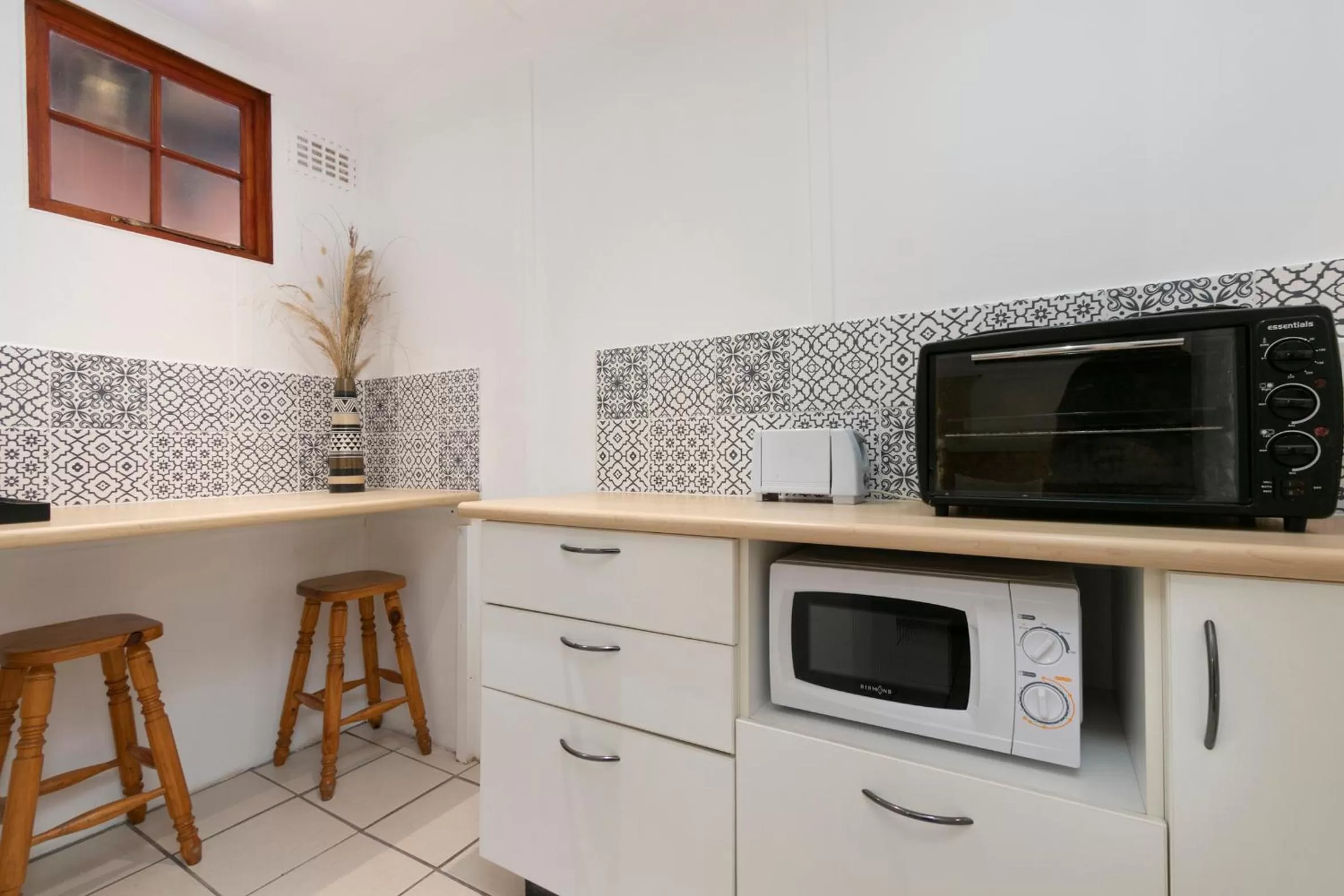 Kitchen or kitchenette in The Bohemian Guesthouse
