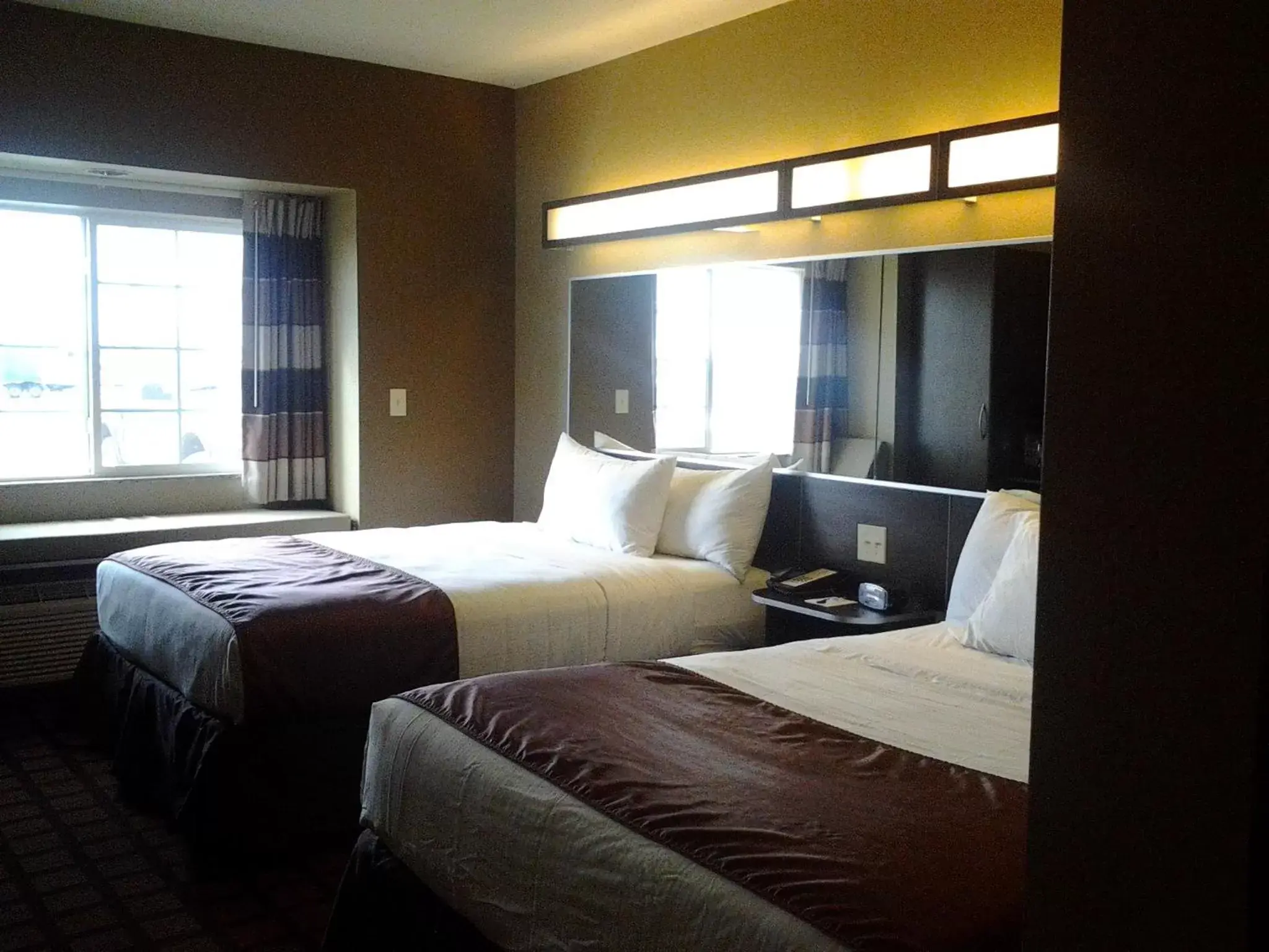 Bedroom, Bed in Microtel Inn & Suites Cotulla