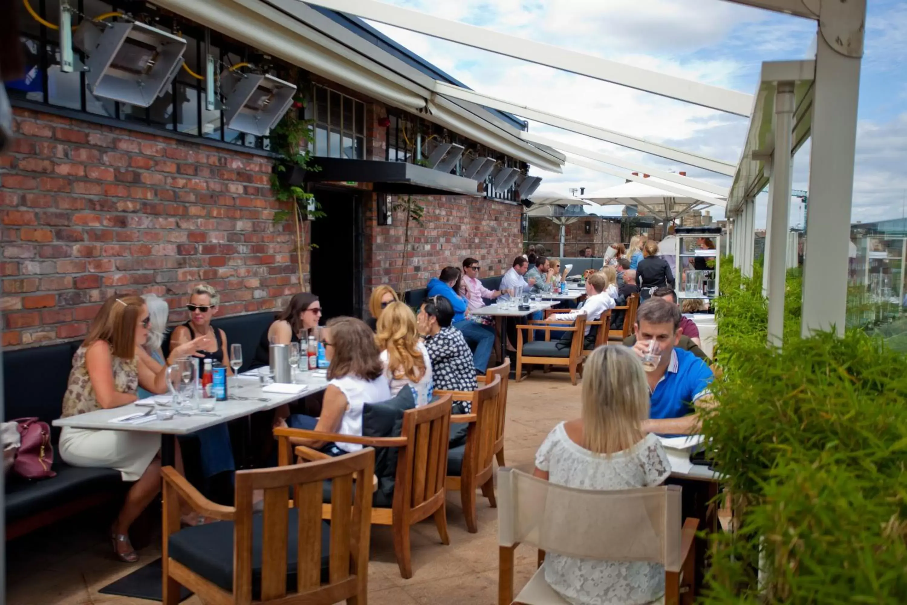 Balcony/Terrace, Restaurant/Places to Eat in The Dean Dublin