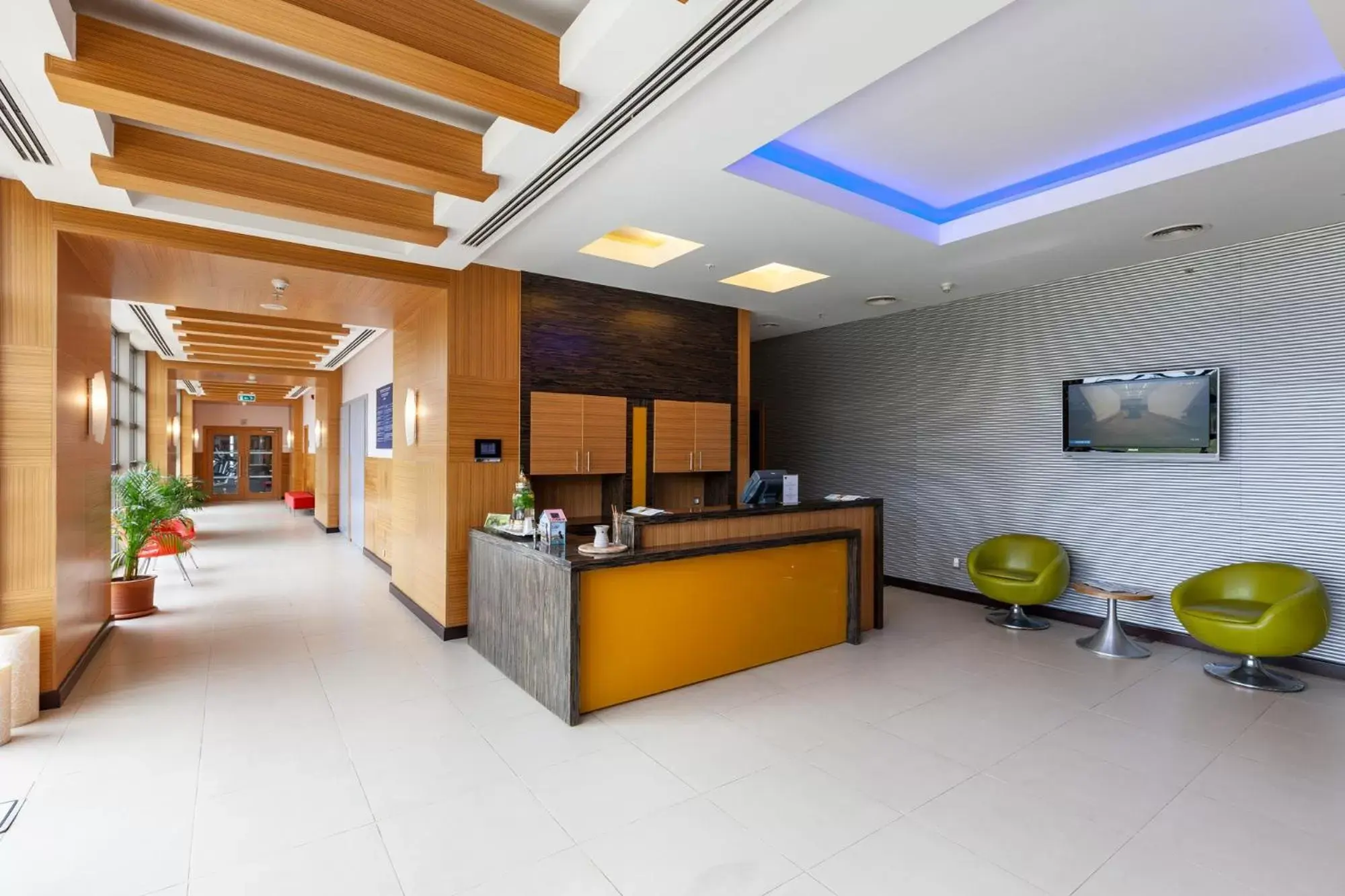 Fitness centre/facilities, Lobby/Reception in Novotel Trabzon