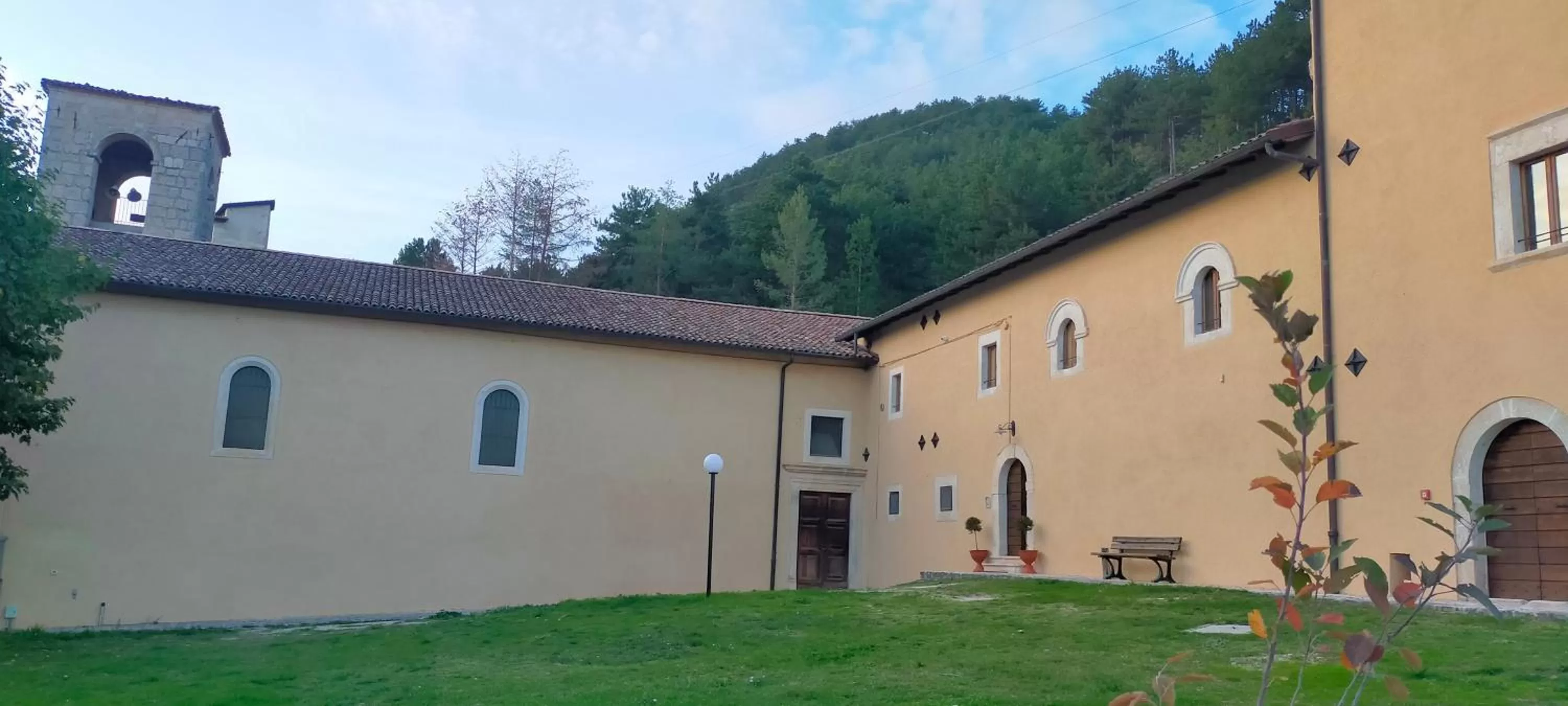 Property Building in Casa Fra Ambrogio