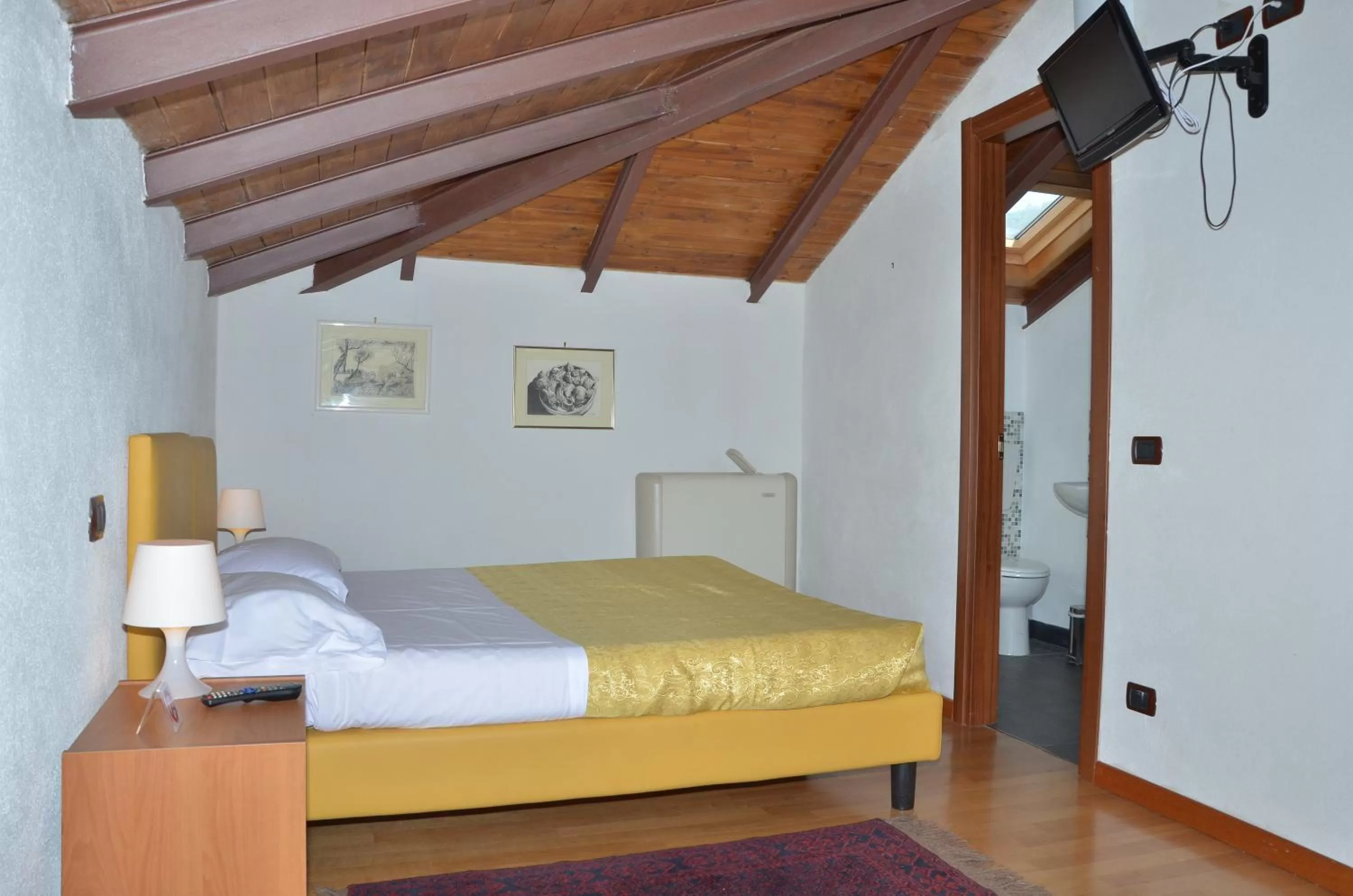 Photo of the whole room, Bed in Locanda Dal Moccia