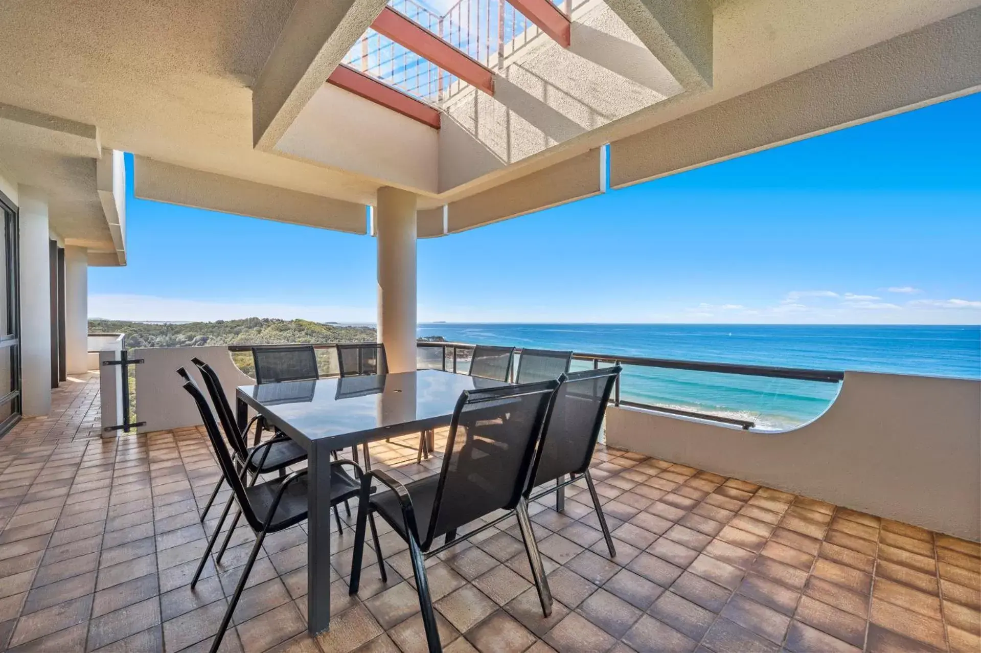 View (from property/room), Balcony/Terrace in Pacific Towers Beach Resort