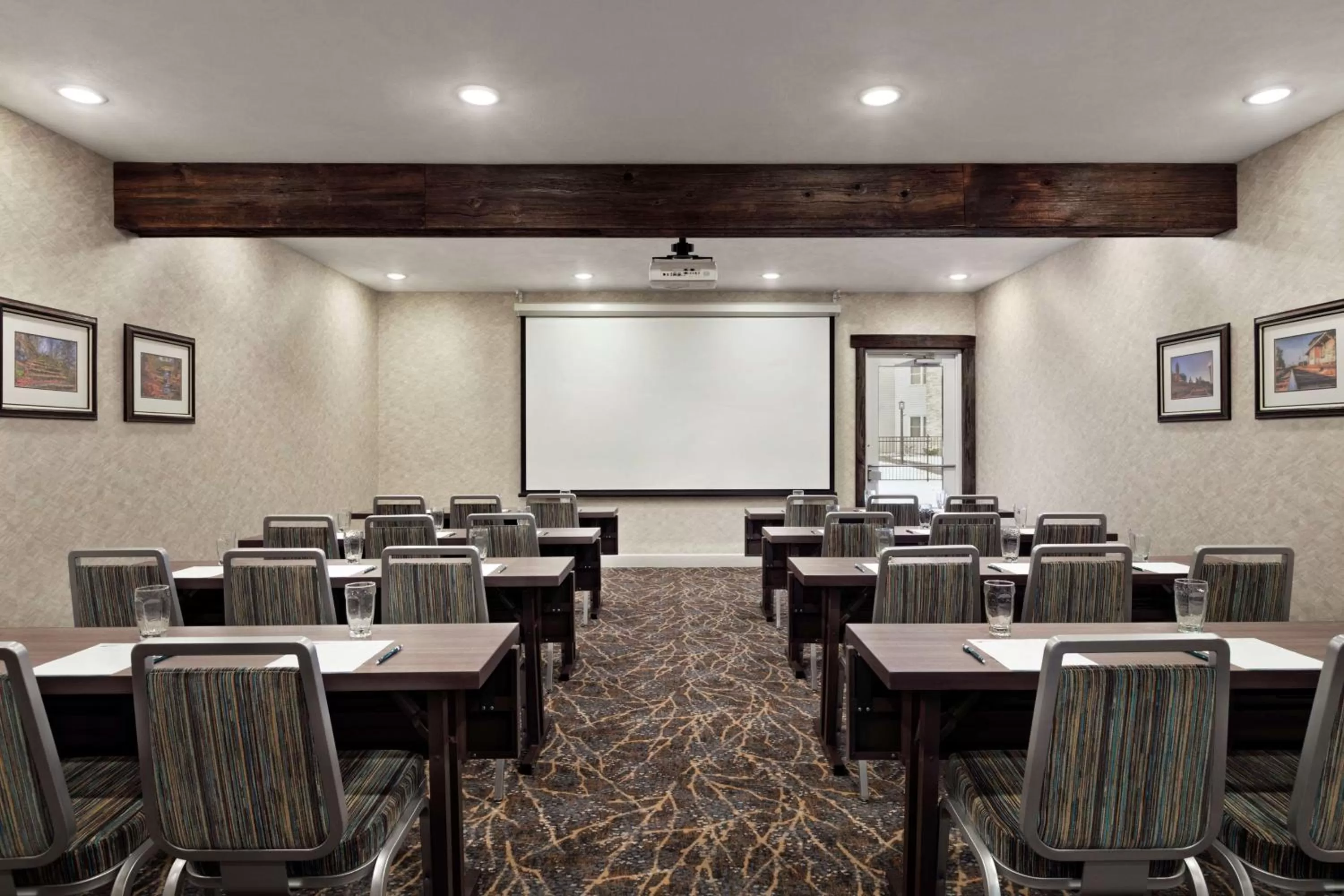 Meeting/conference room in Homewood Suites Syracuse-Liverpool