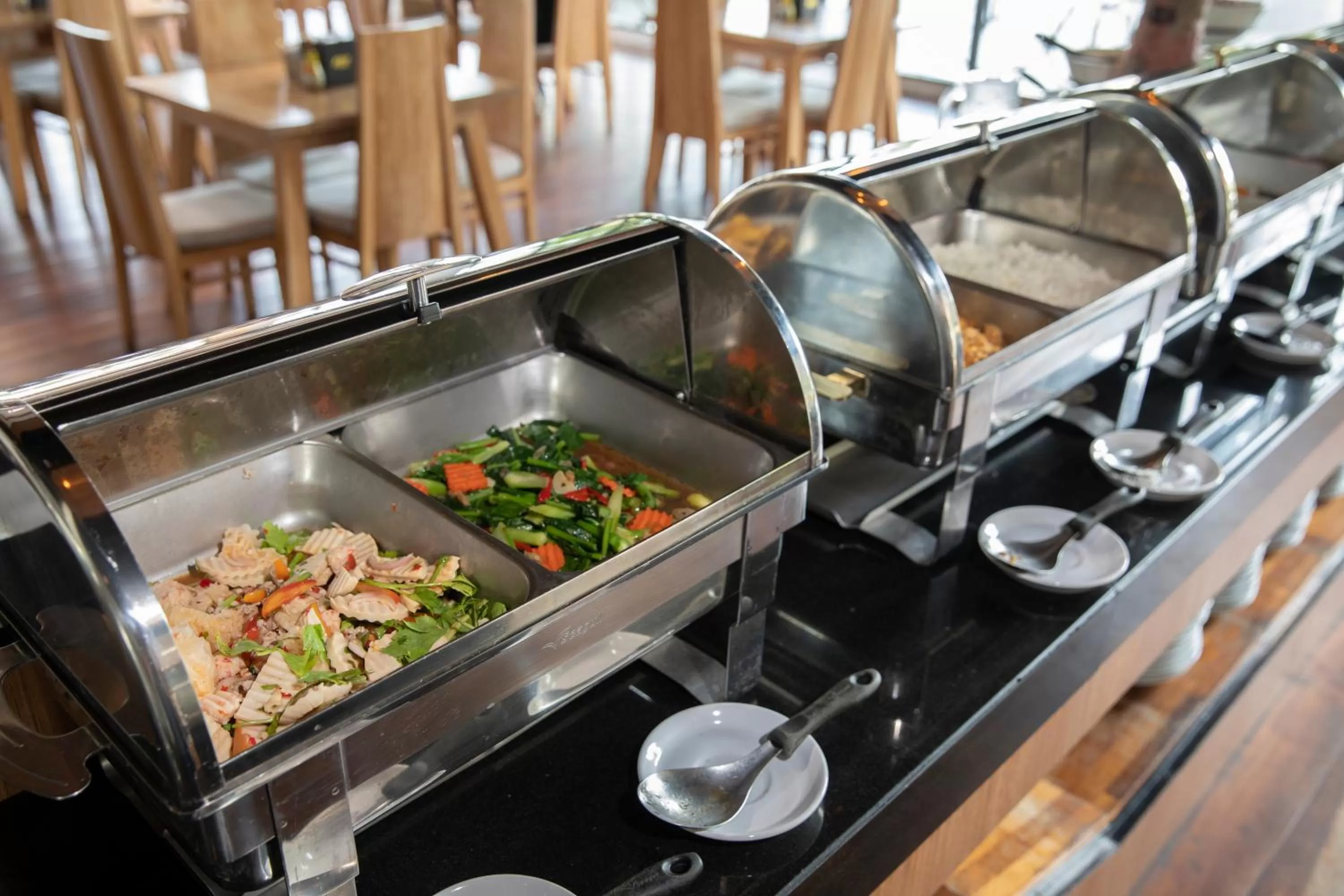 Food in The VELO'S Hotel and Pumptrack