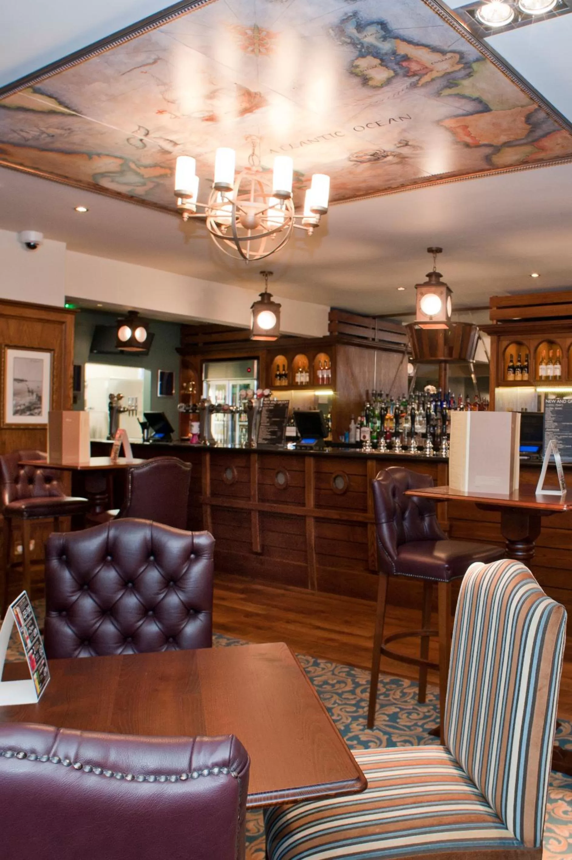 Restaurant/Places to Eat in Cabot Court Hotel Wetherspoon