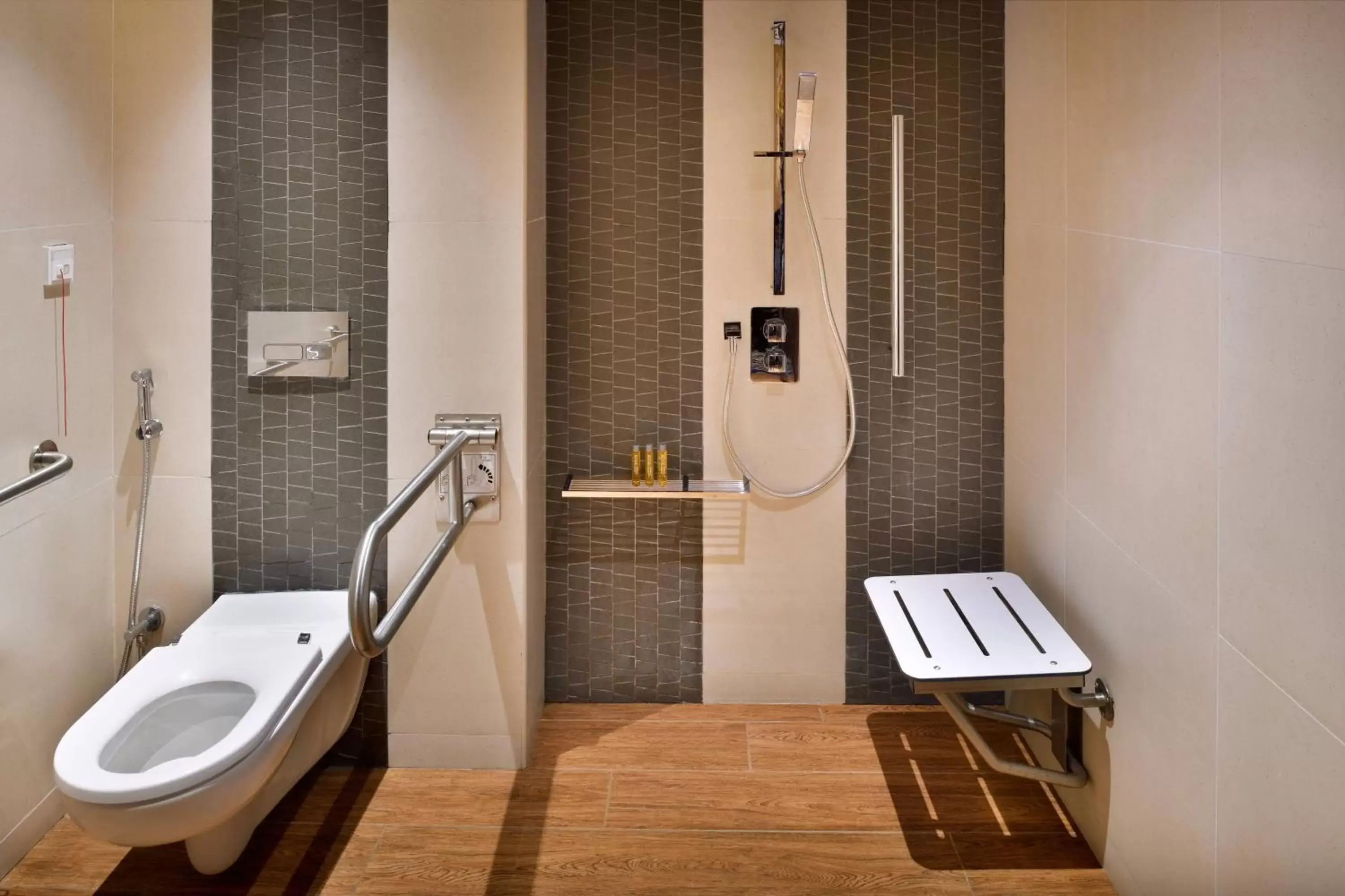 Bathroom in Lapita, Dubai Parks and Resorts, Autograph Collection