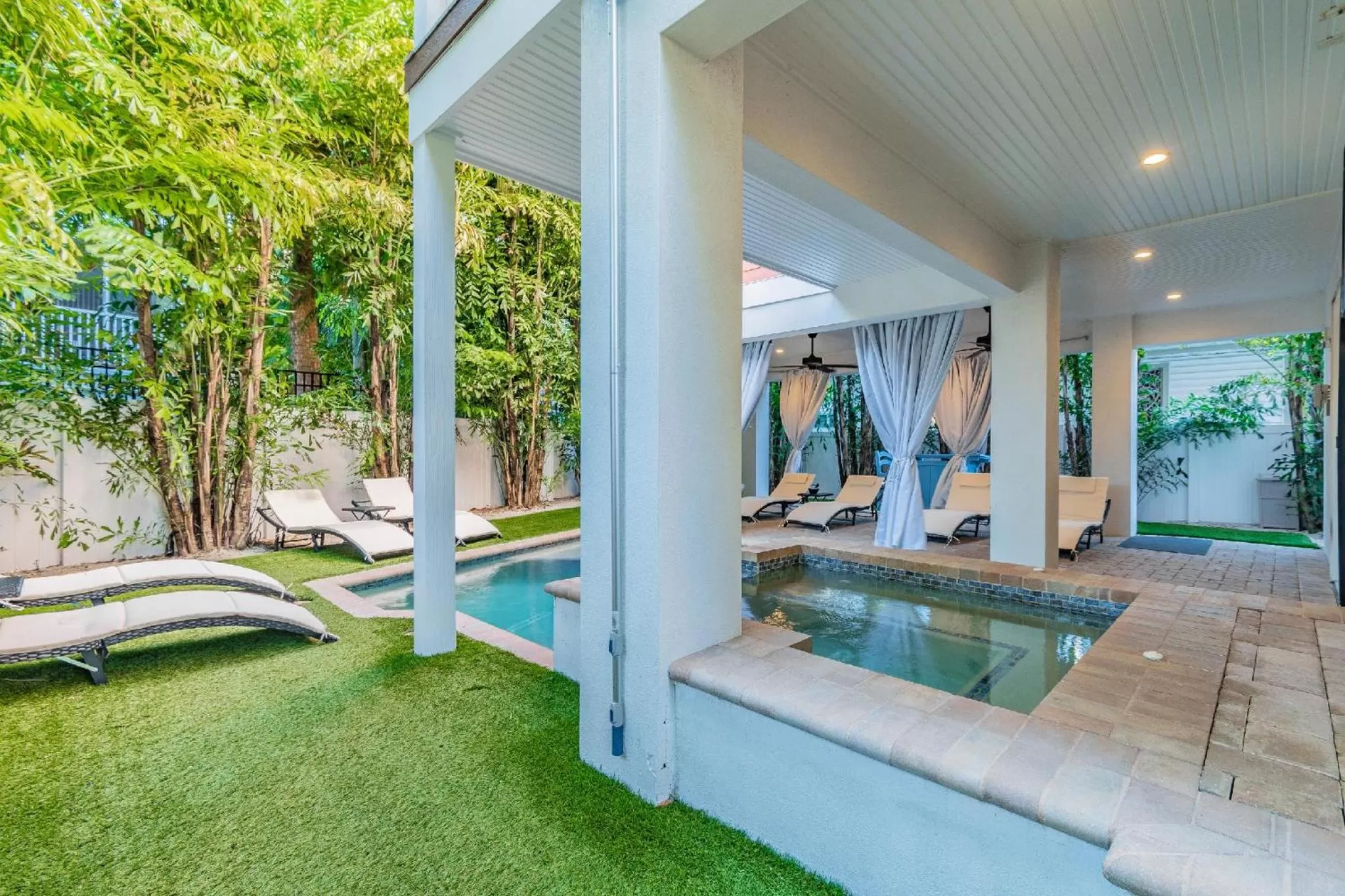 Swimming Pool in Playa Esmeralda Boutique Inn