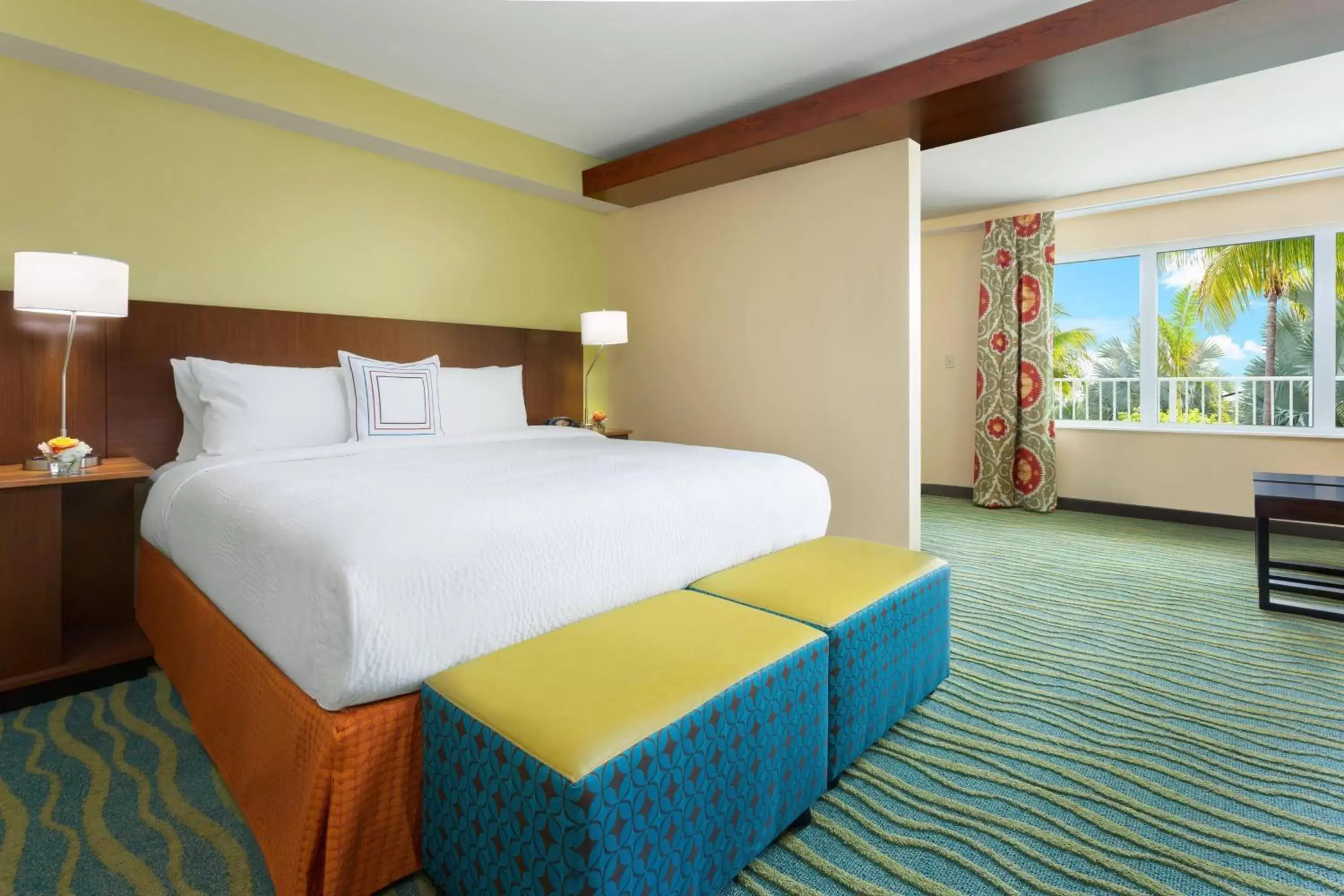 Bedroom, Bed in Fairfield Inn & Suites by Marriott Key West at The Keys Collection